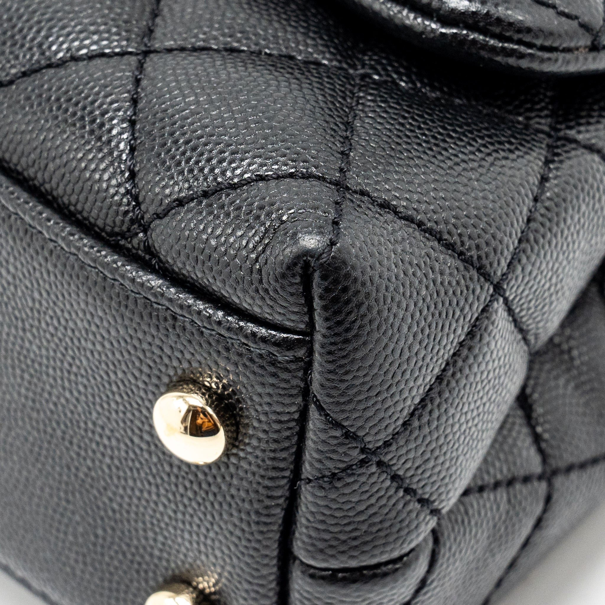 chanel-mini-coco-handle-caviar-black-lghw-copy-1