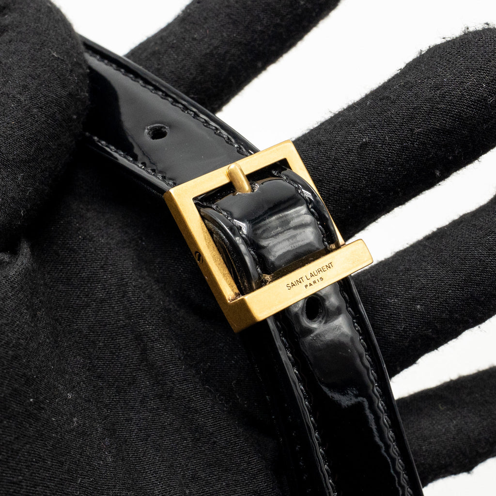 saint-laurent-ysl-le-5-a-7-quilted-shoulder-bag-patent-black-ghw
