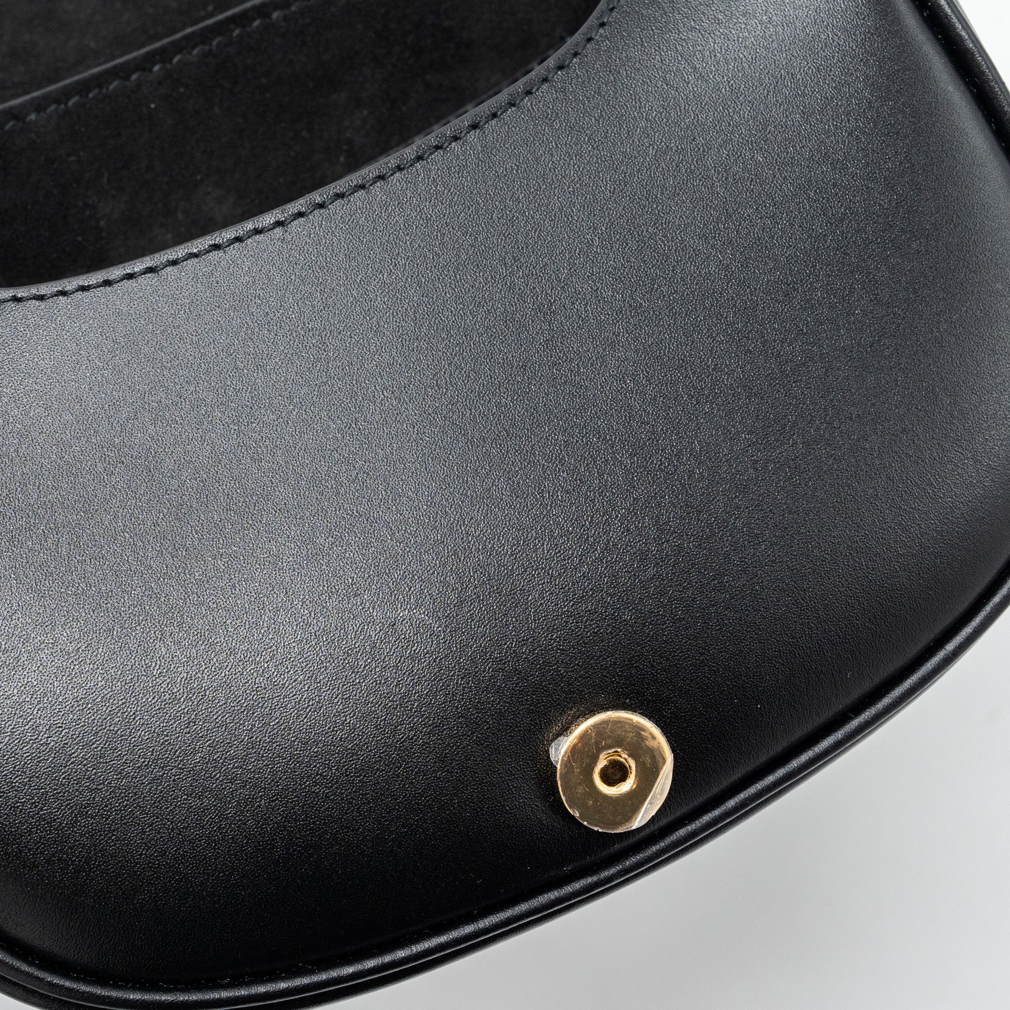 dior-small-bobby-bag-box-calfskin-black-ghw