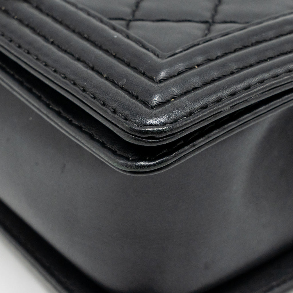 chanel-boy-black-1