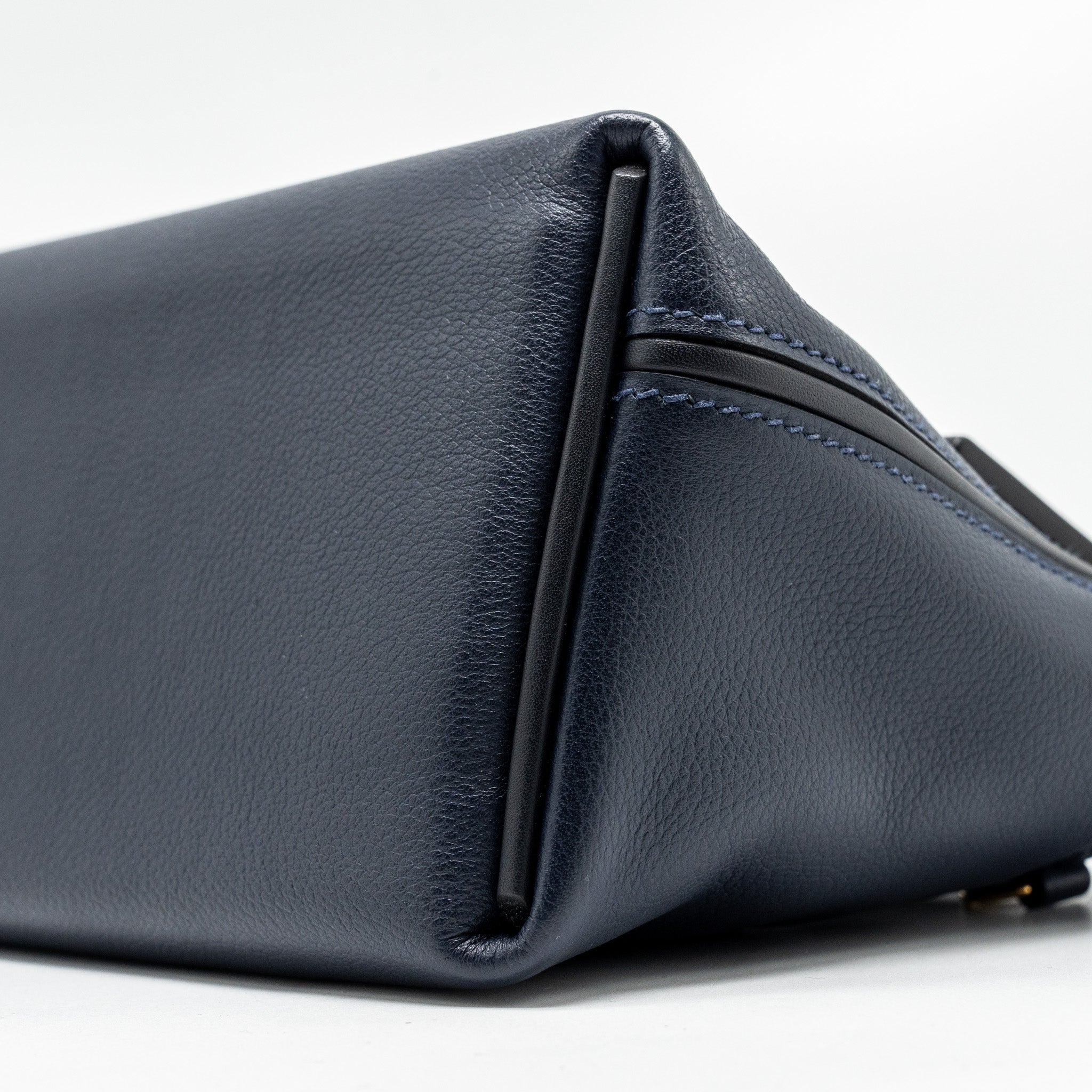 hermes-mini-24-24-2424-21-bag-evercolor-swift-blue-nuit-caban-zellige-ghw-stamp-b