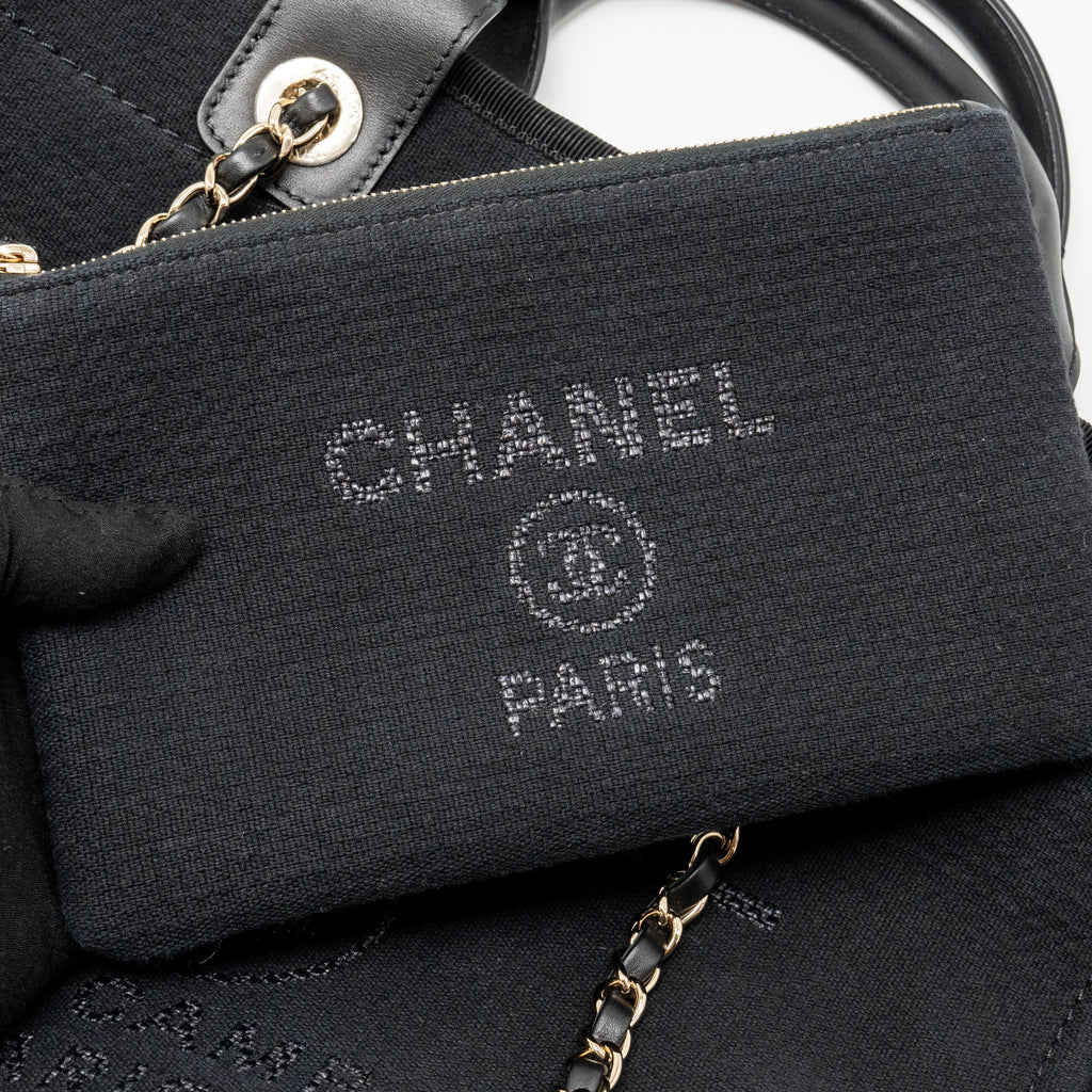 chanel-deauville-tote-bag-canvas-calfskin-black-lghwmicrochip