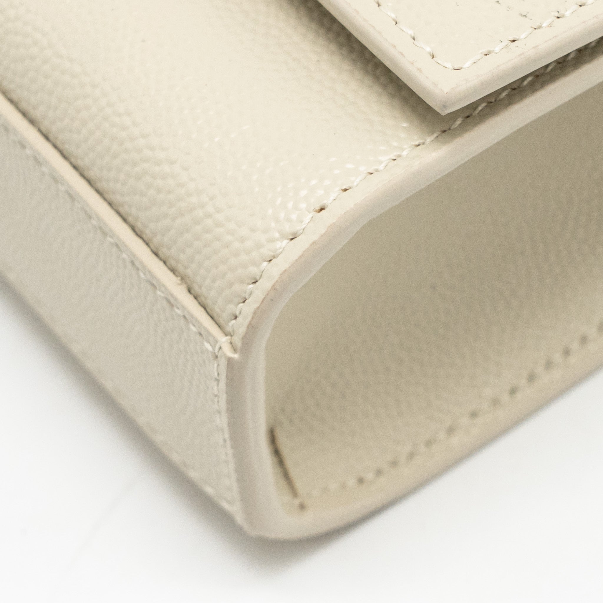 saint-laurent-ysl-medium-kate-bag-grained-calfskin-white-ghw