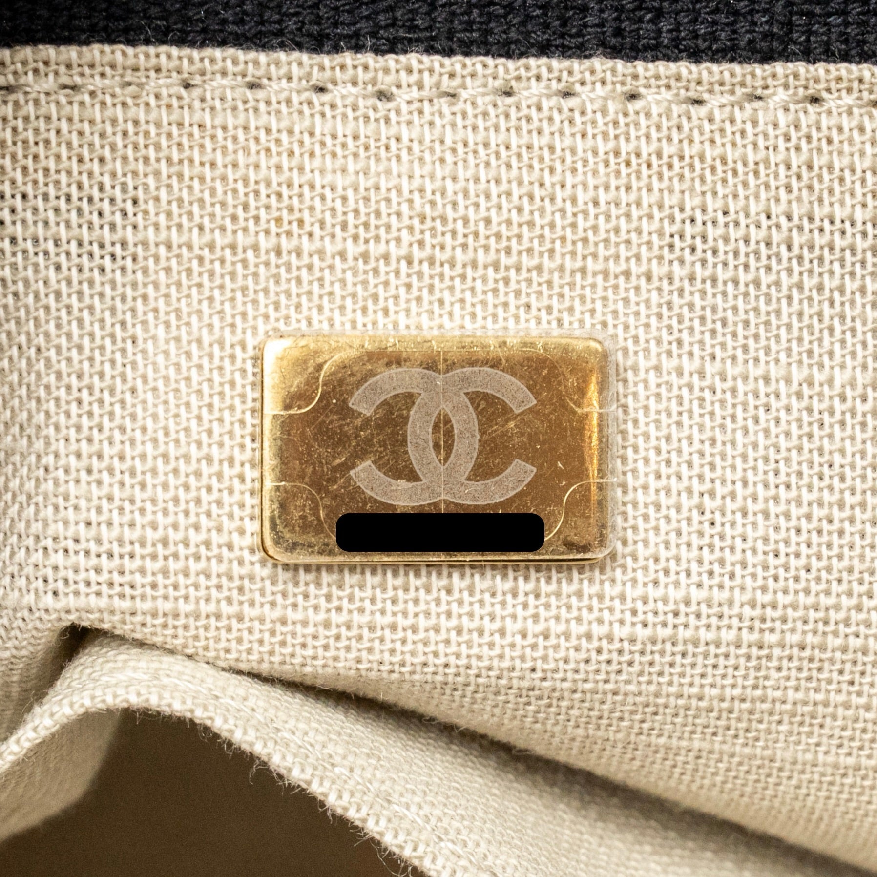 chanel-deauville-tote-bag-canvas-calfskin-black-lghwmicrochip