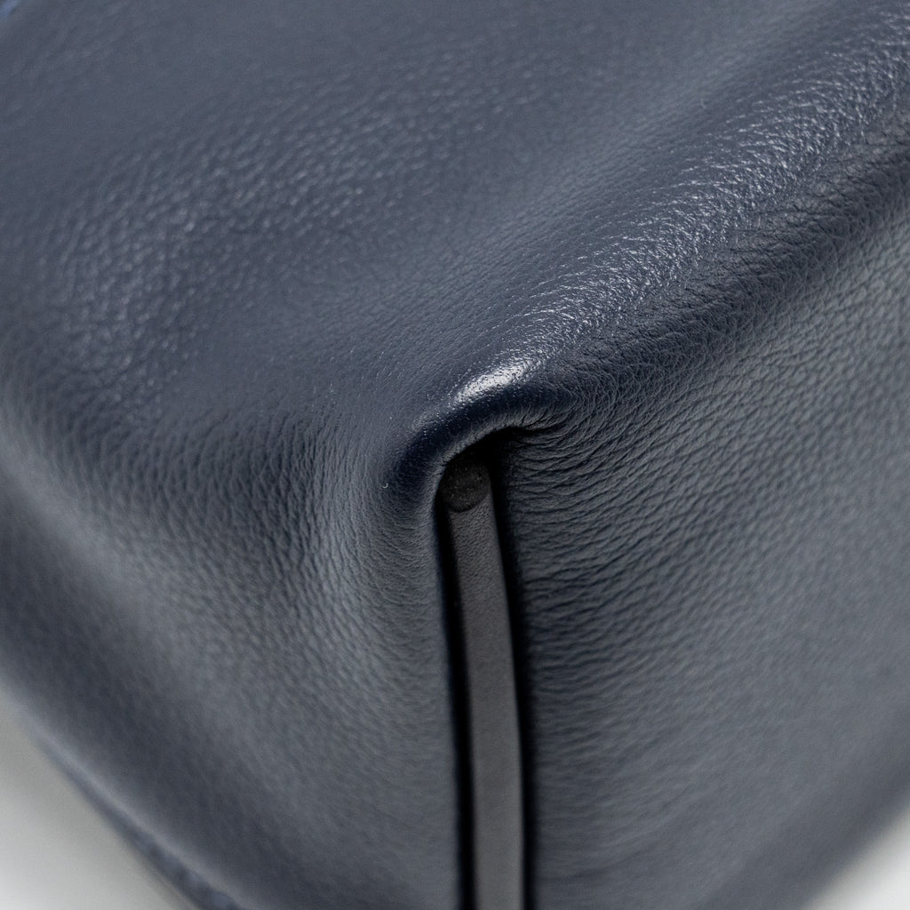 hermes-mini-24-24-2424-21-bag-evercolor-swift-blue-nuit-caban-zellige-ghw-stamp-b