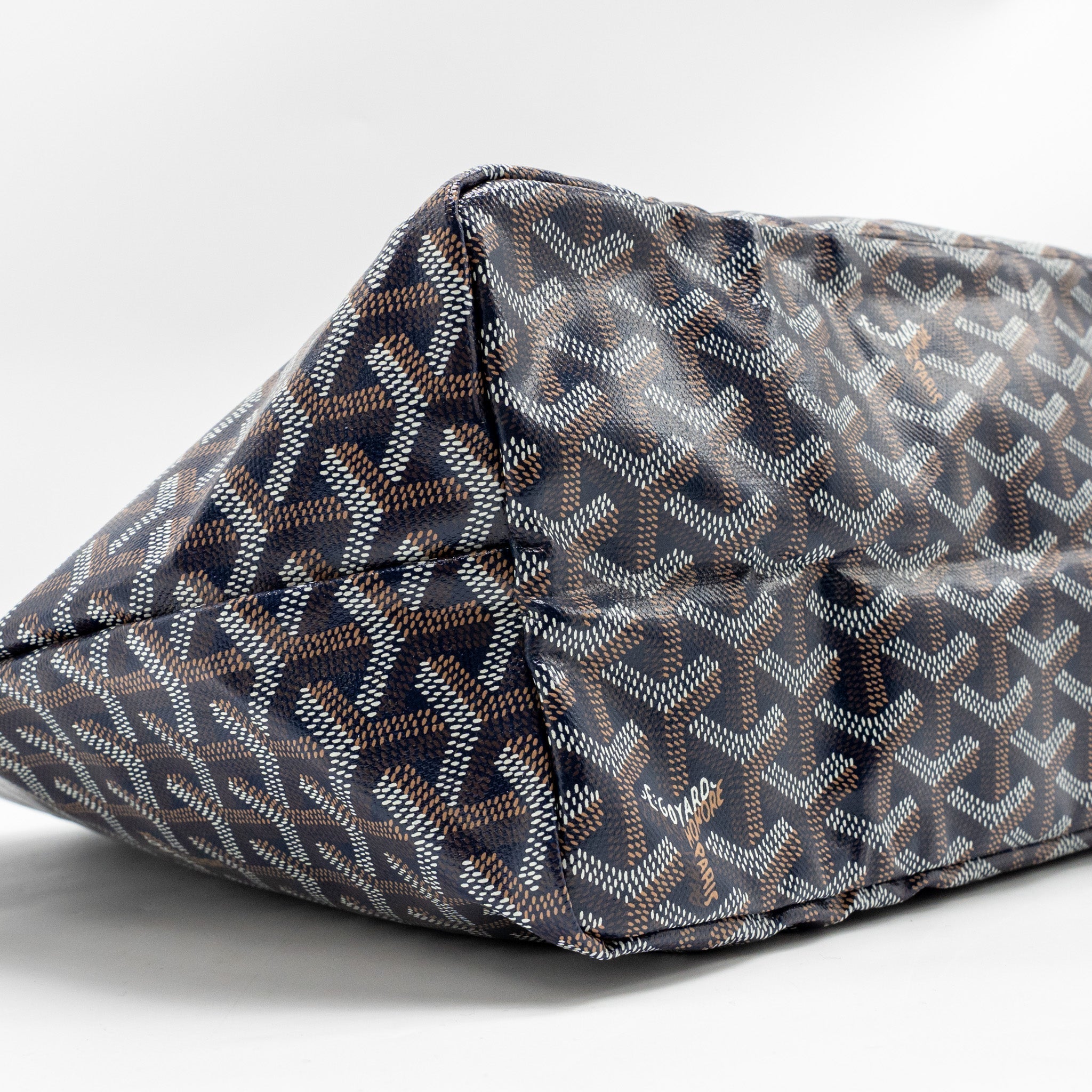 goyard-saint-louis-pm-tote-goyardine-canvas-calfskin-navy-blue-shw-copy