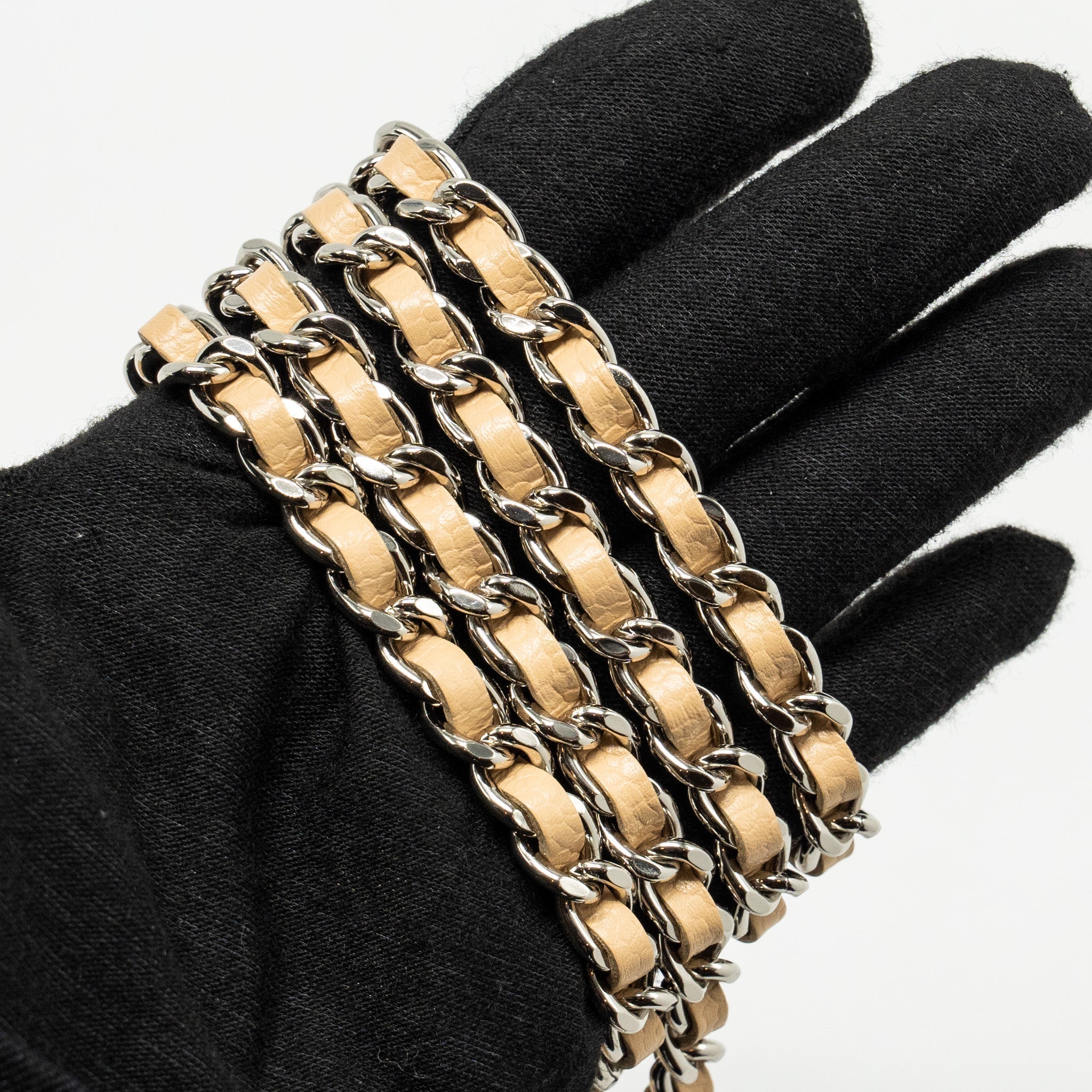 chanel-classic-wallet-on-chain-caviar-beige-shw-microchip