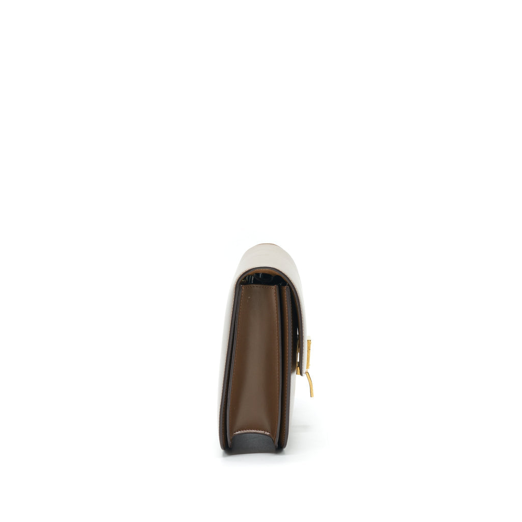 celine-classic-medium-box-bag-in-caremel