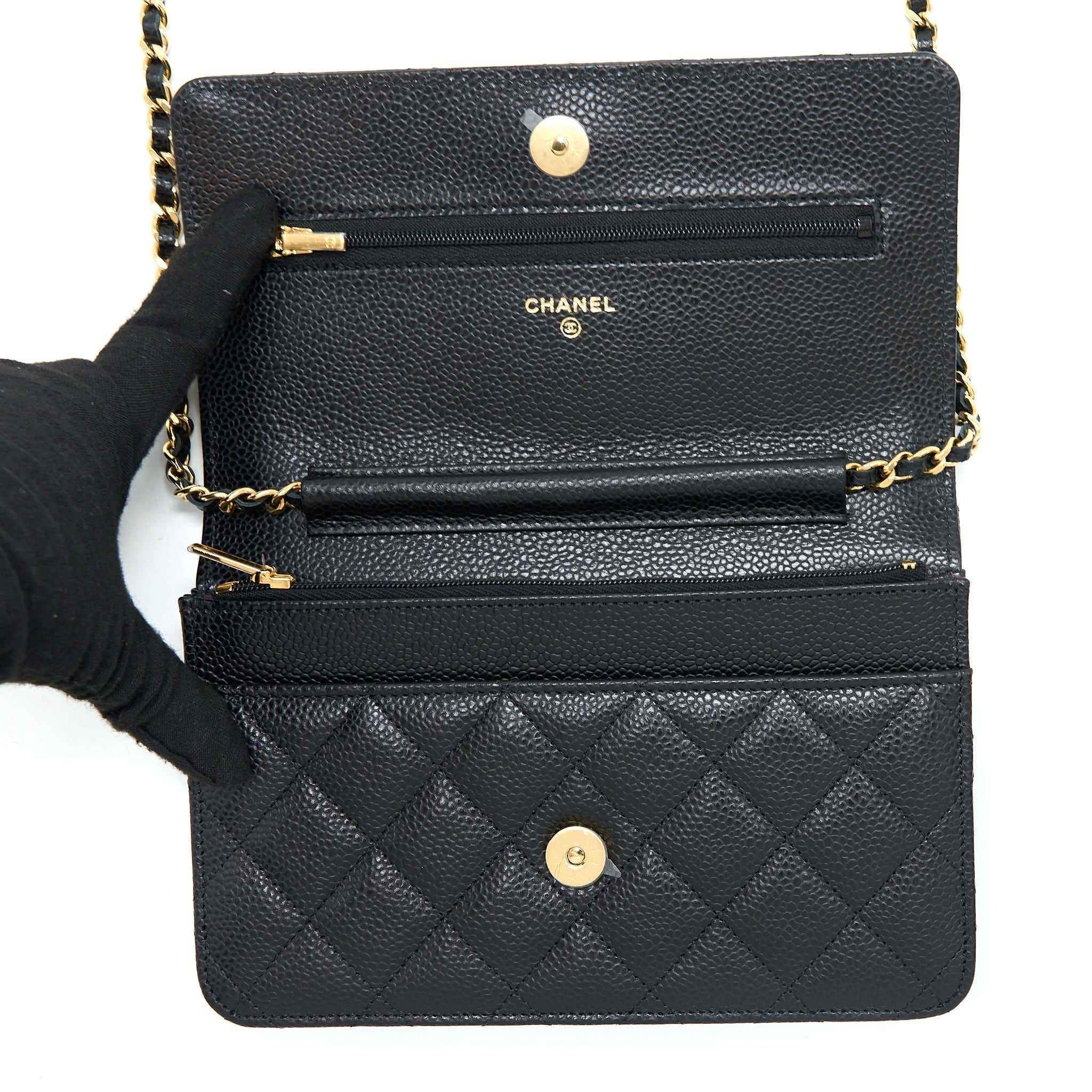 chanel-classic-wallet-on-chain-caviar-black-ghw-microchip-13