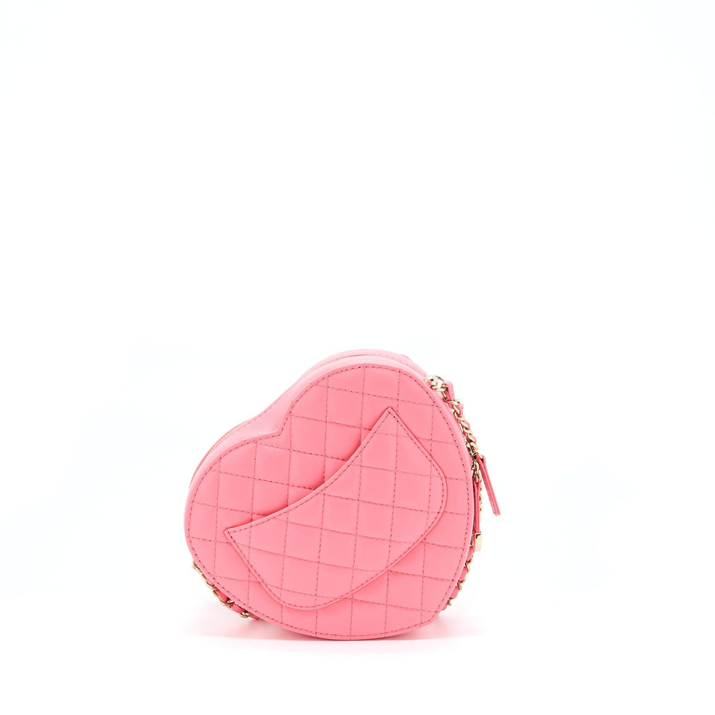 chanel-22s-heart-bag-lambskin-pink-lghw-mmicrochip