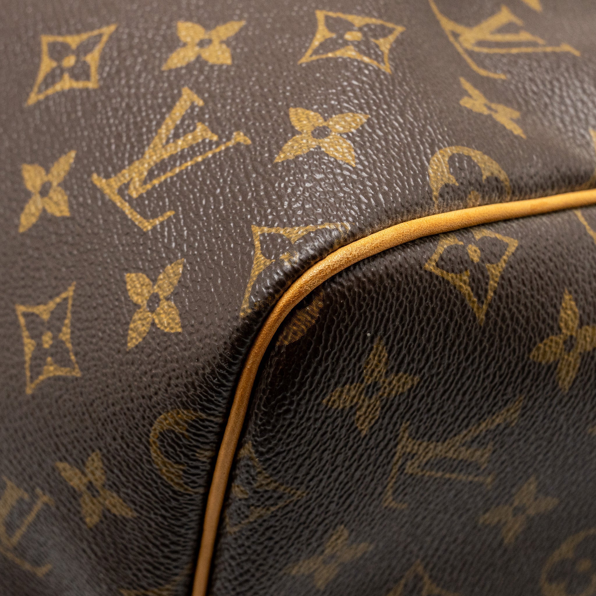 louis-vuitton-keepall-55-monogram-canvas-ghw-2