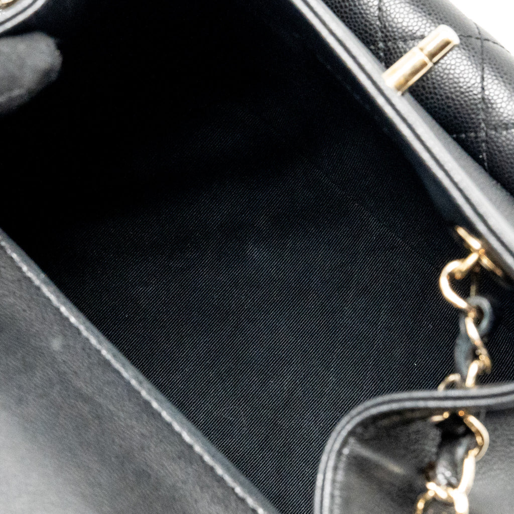 chanel-backpack-black-2