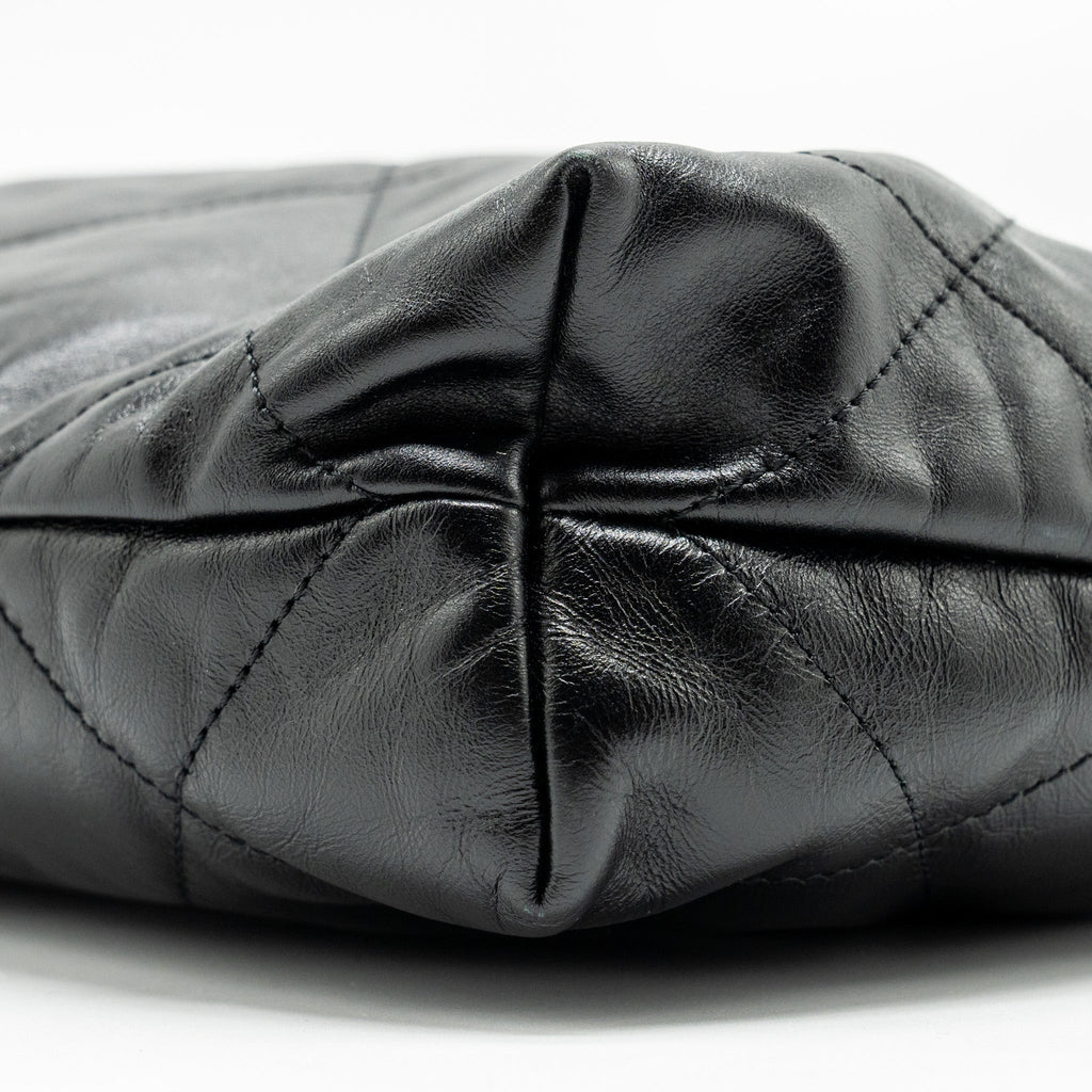 chanel-small-22-bag-shiny-calfskin-black-ghwmicrochip
