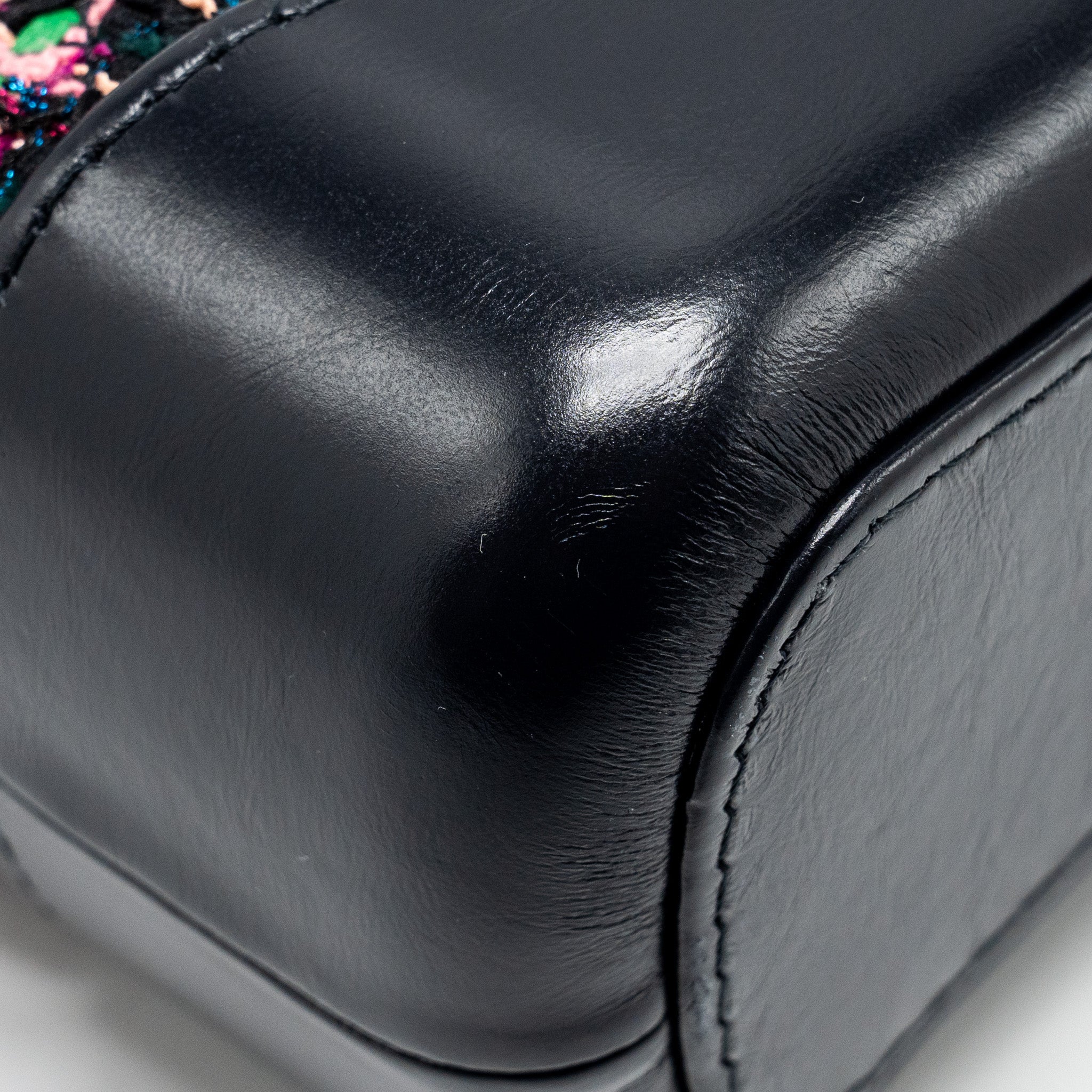 chanel-small-gabrielle-hobo-bag-tweed-calfskin-multicolour-multicolour-hardware-copy