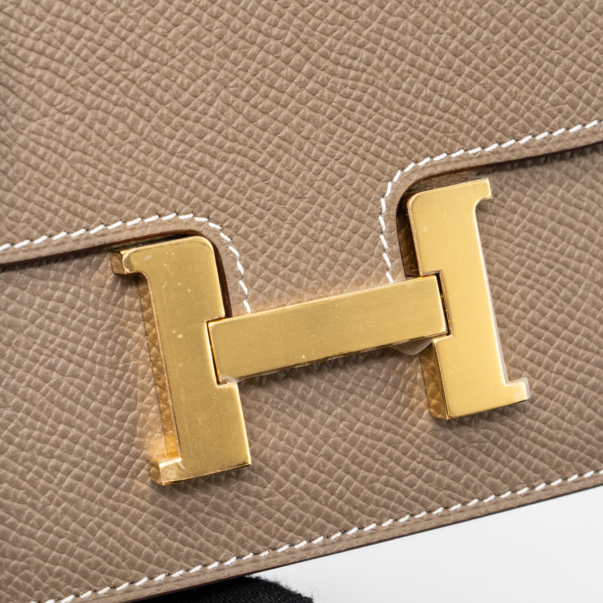 hermes-constance-slim-epsom-etoupe-gwh-stamp-b