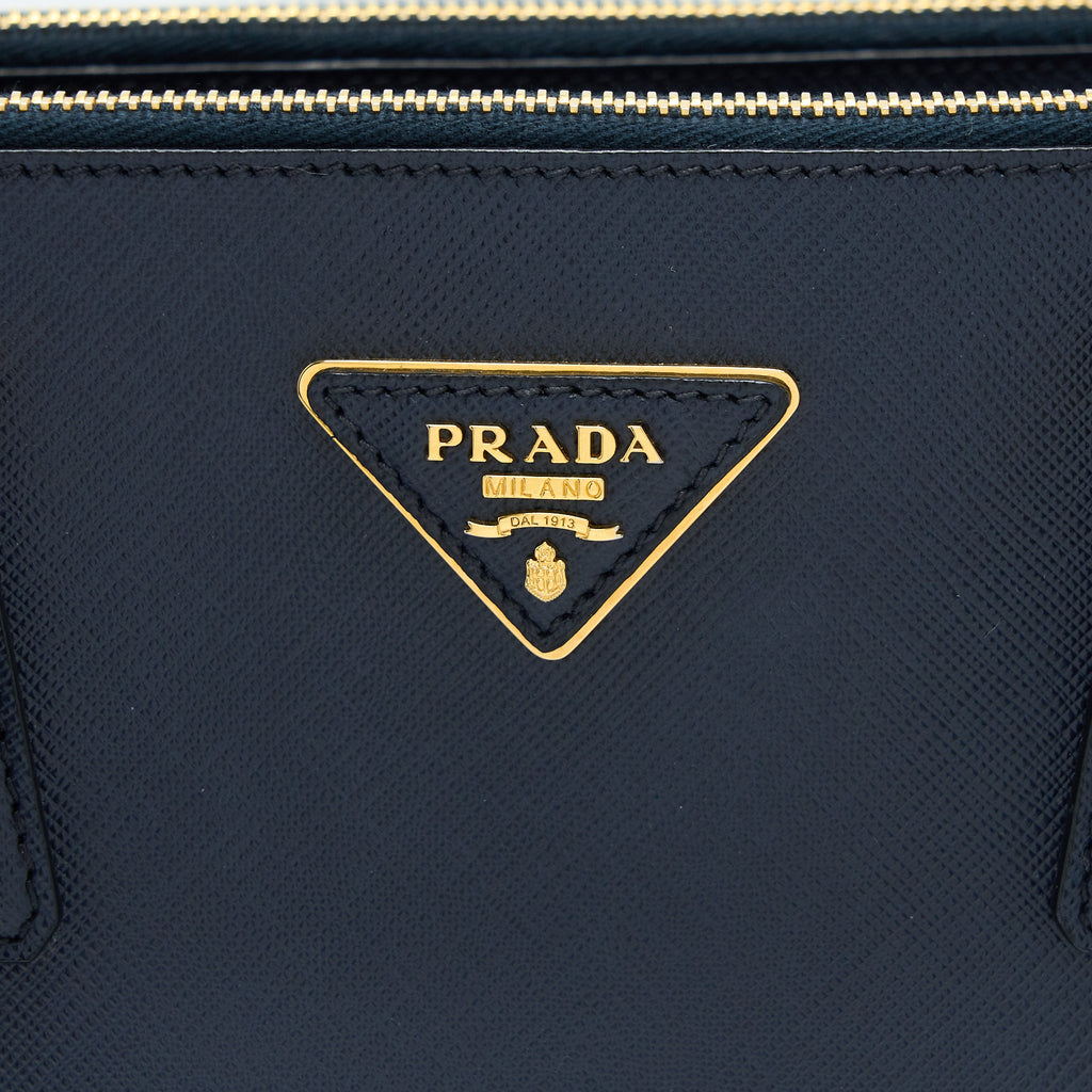 prada-galleria-tote-bag-saffiano-leather-baltico-ghw