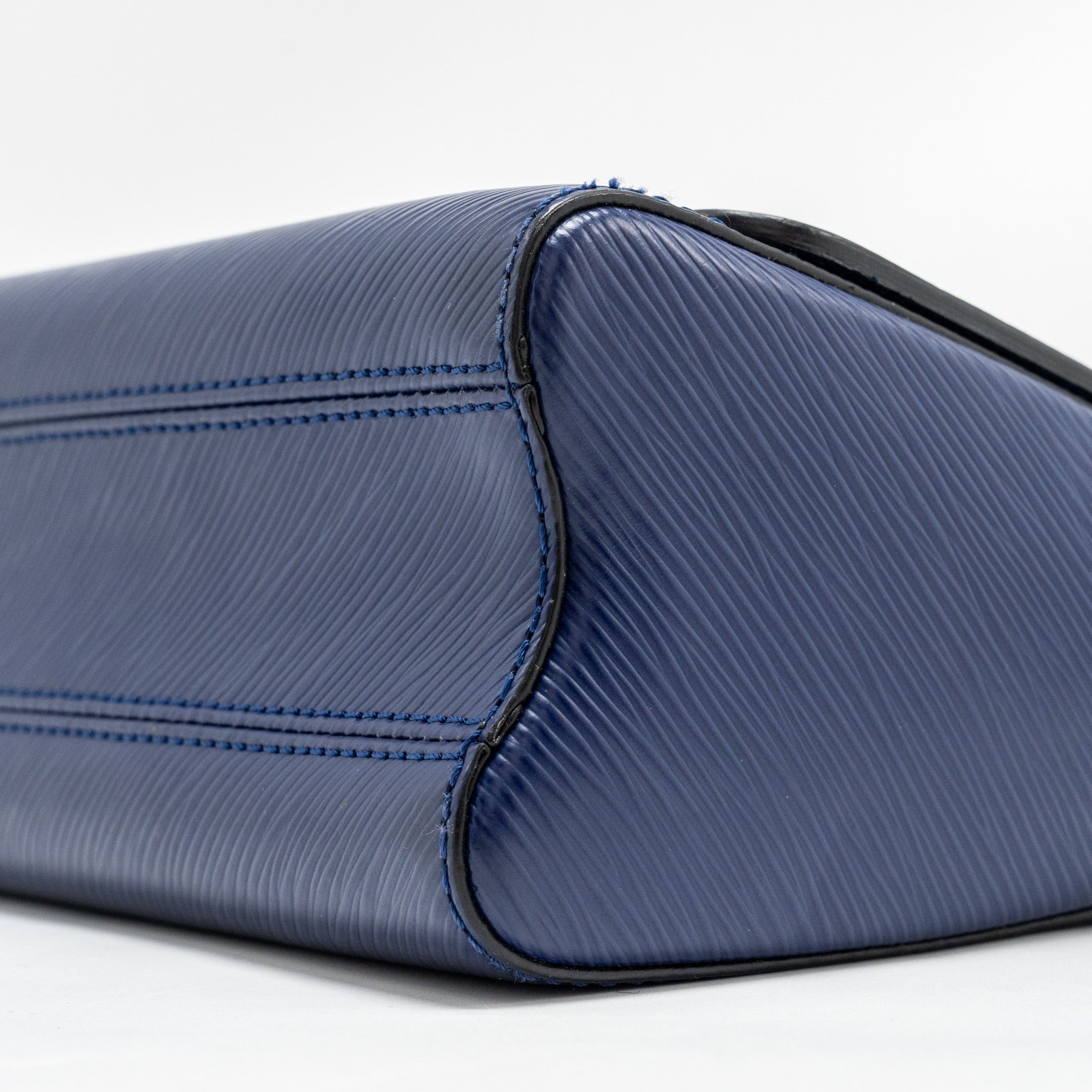 louis-vuitton-night-bird-ladies-twist-mm-bag-epi-sequin-navy-ghw