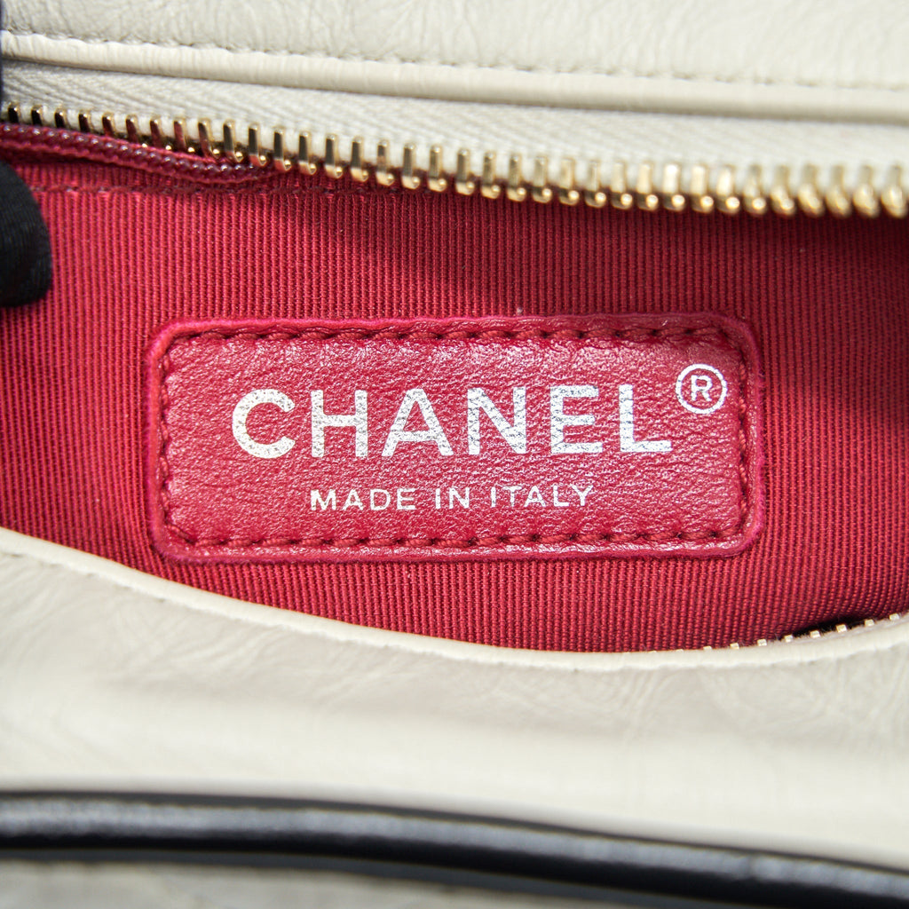 chanel-chevron-small-gabrielle-hobo-bag-white-black