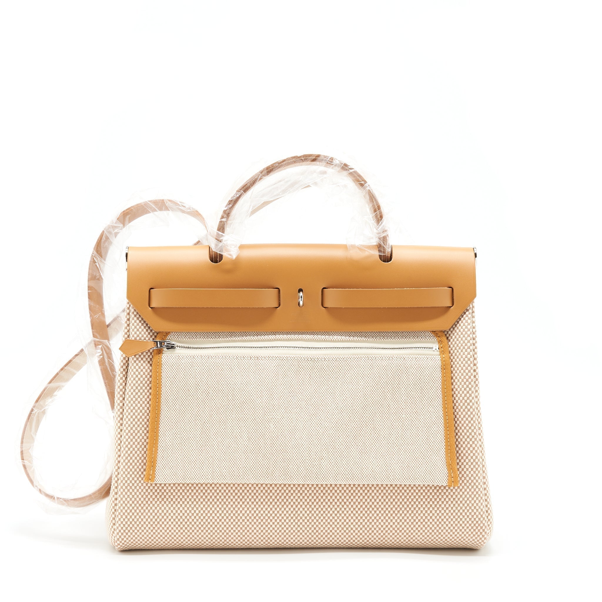 hermes-herbag-31-zip-bag-canvas-ecru-beige-natural-sable-shw-stamp-u