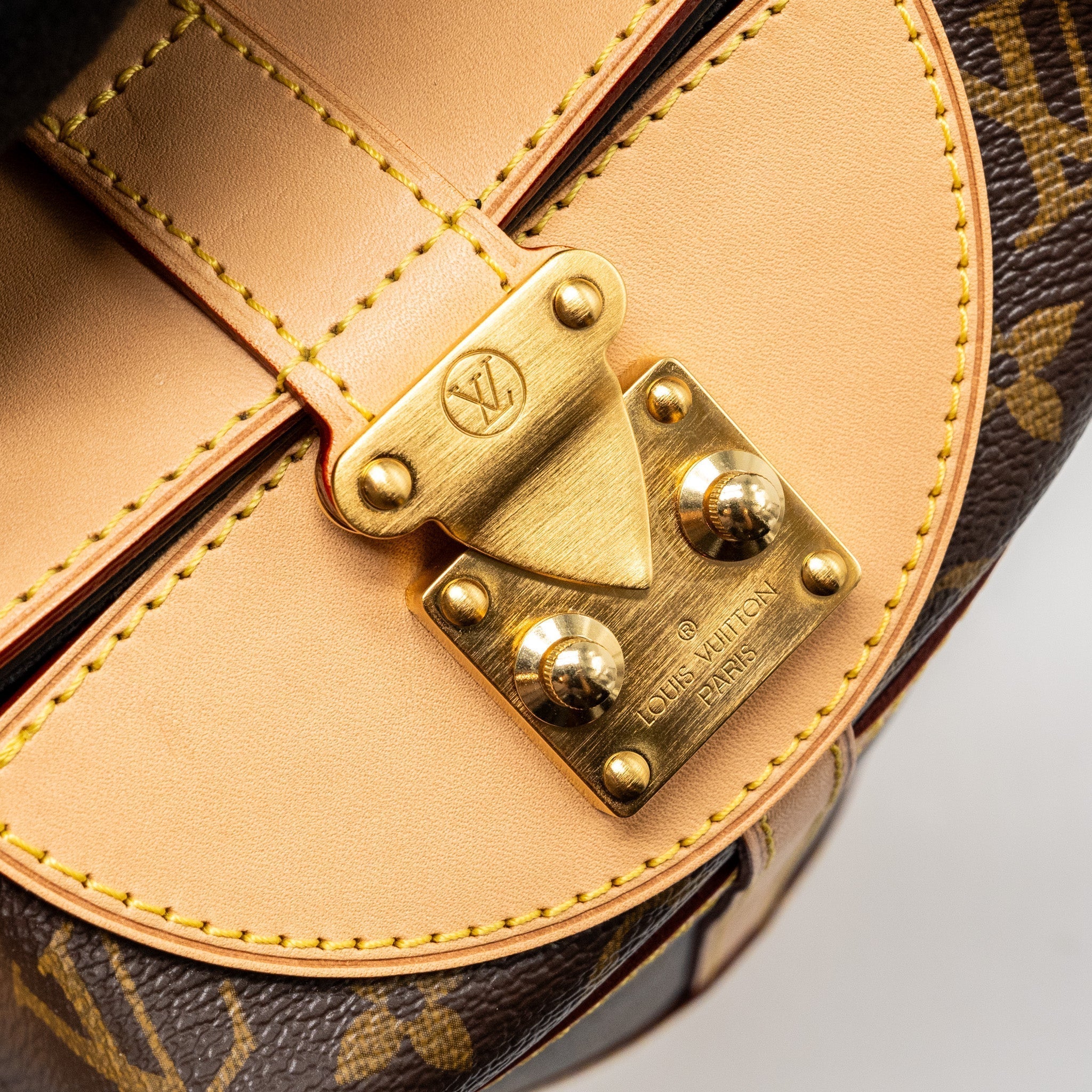 louis-vuitton-duffle-bag-monogram-canvas-ghw-copy