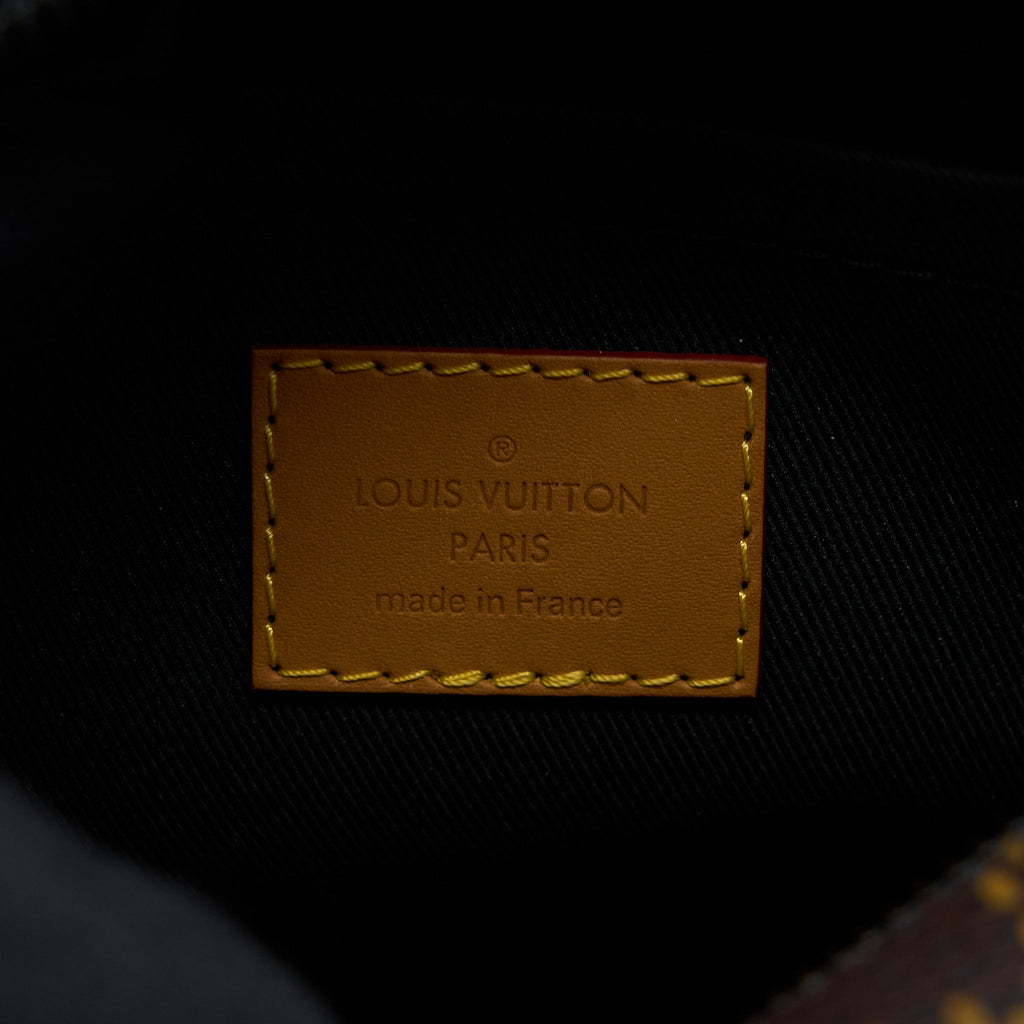 louis-vuitton-mini-soft-trunk-limited-edition-sutures-toiles-black-hardware-1