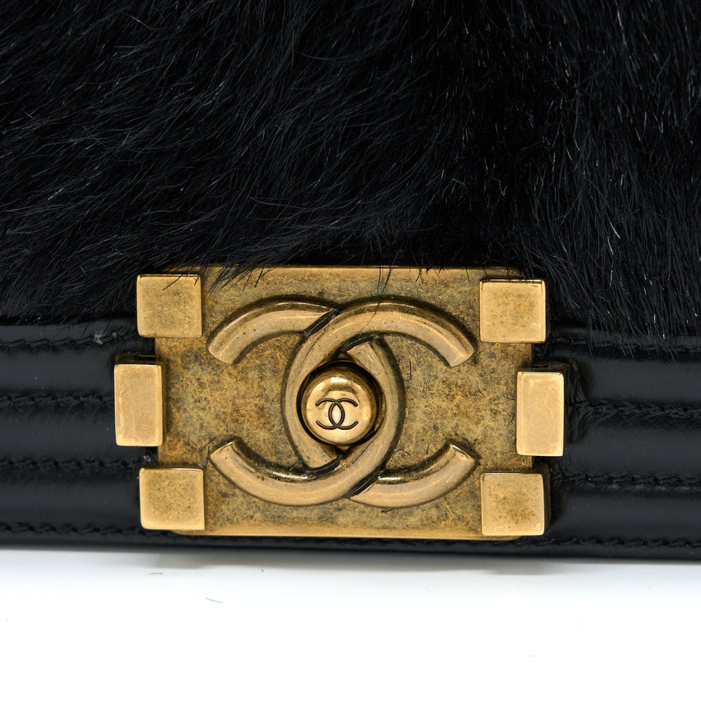 chanel-medium-boy-bag-goathair-calfskin-black-ghw