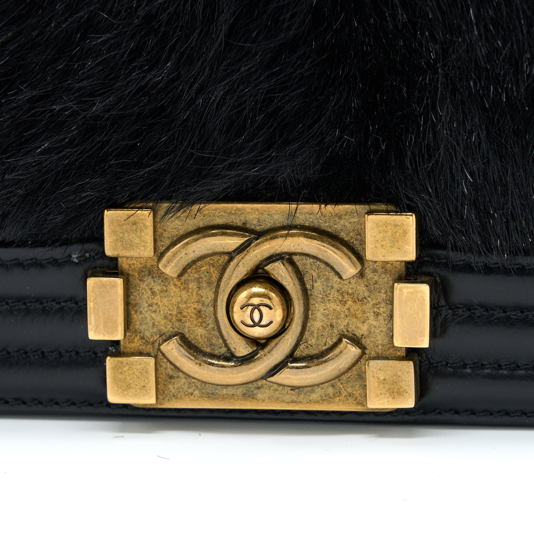 chanel-medium-boy-bag-goathair-calfskin-black-ghw