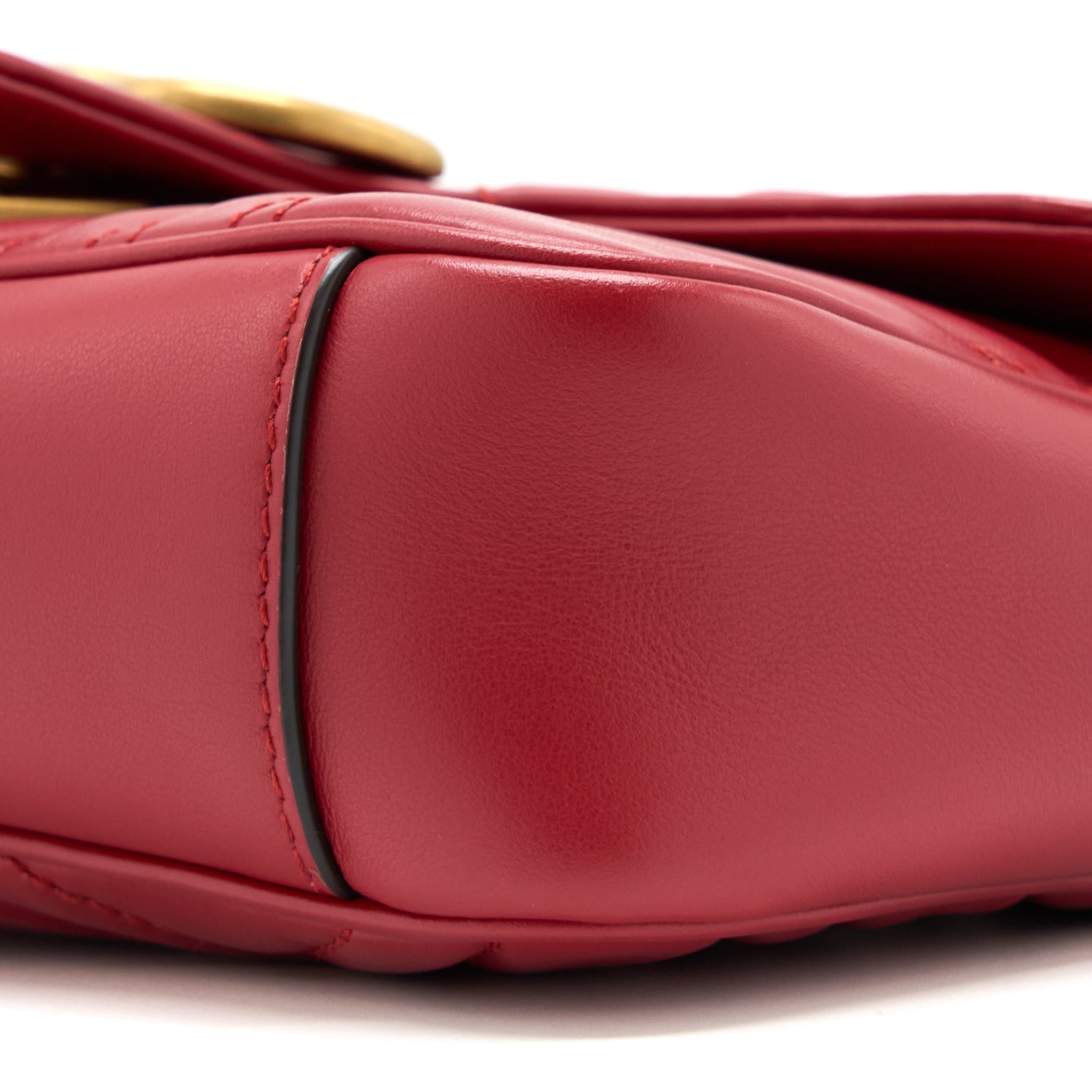gucci-mini-marmont-calfskin-red-ghw