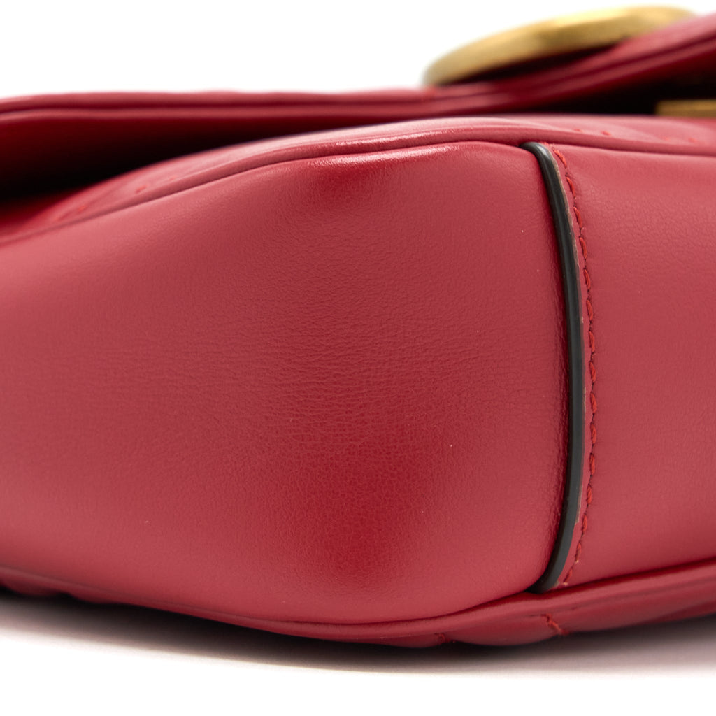 gucci-mini-marmont-calfskin-red-ghw