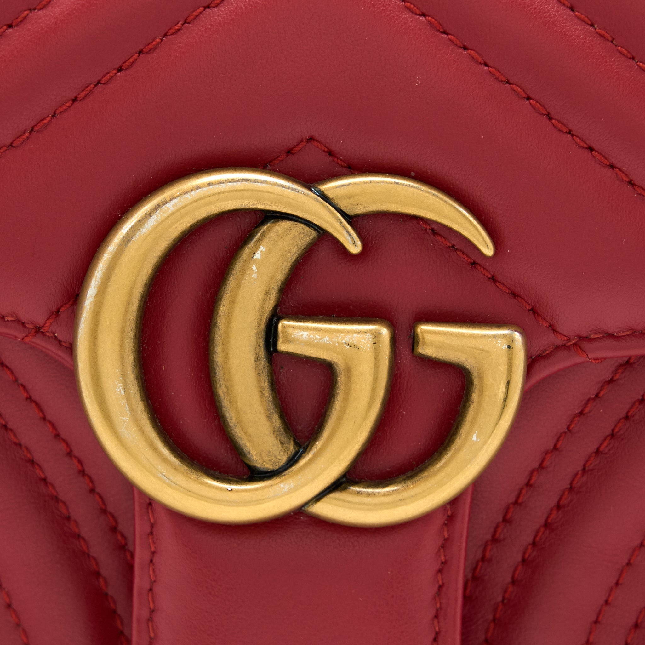 gucci-mini-marmont-calfskin-red-ghw