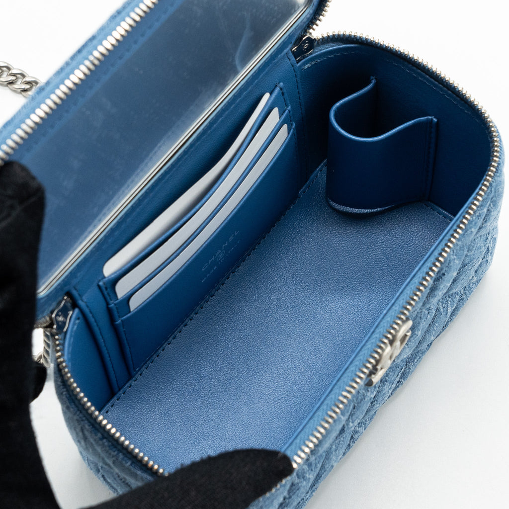 chanel-coco-love-long-vanity-case-denim-camelia-blue-shw-microchip