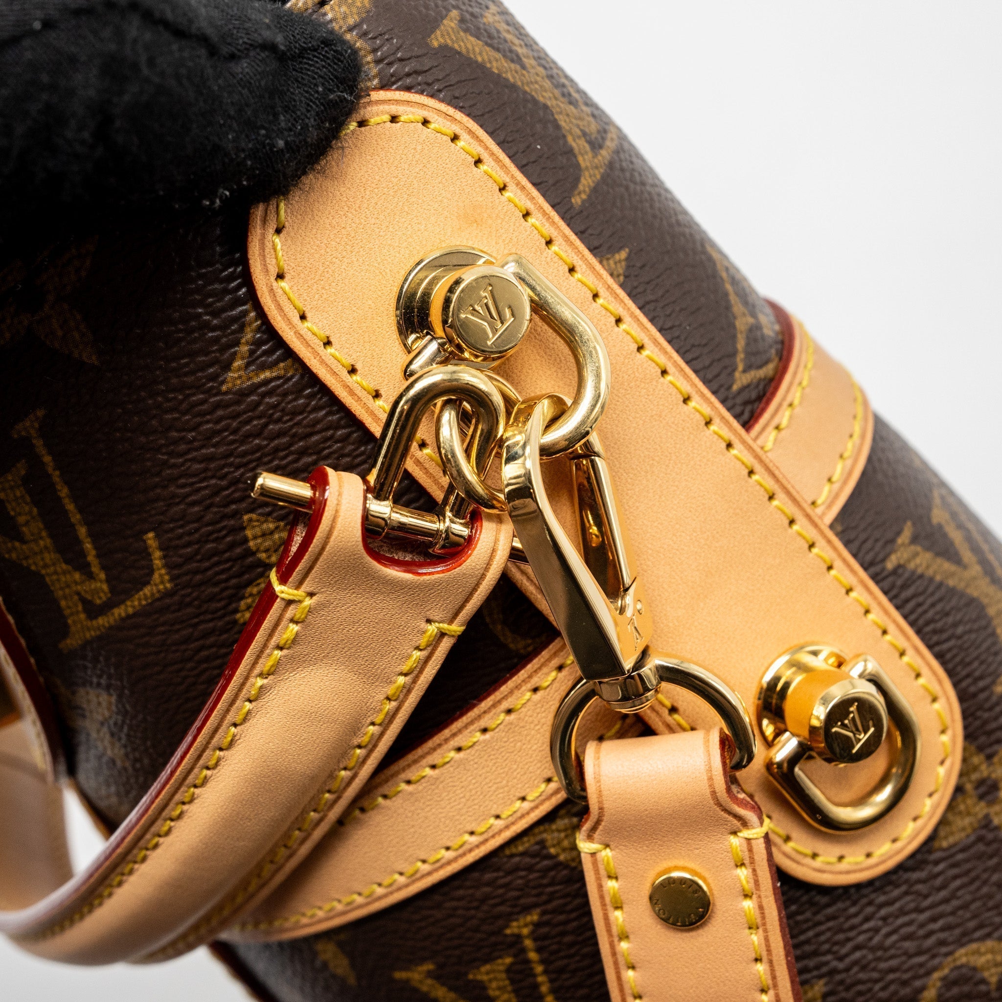 louis-vuitton-duffle-bag-monogram-canvas-ghw-copy