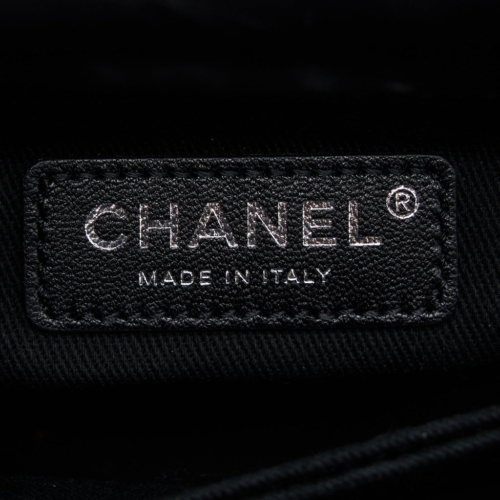 chanel-small-coco-handle-aged-calfskin-so-black-with-black-hardware-1
