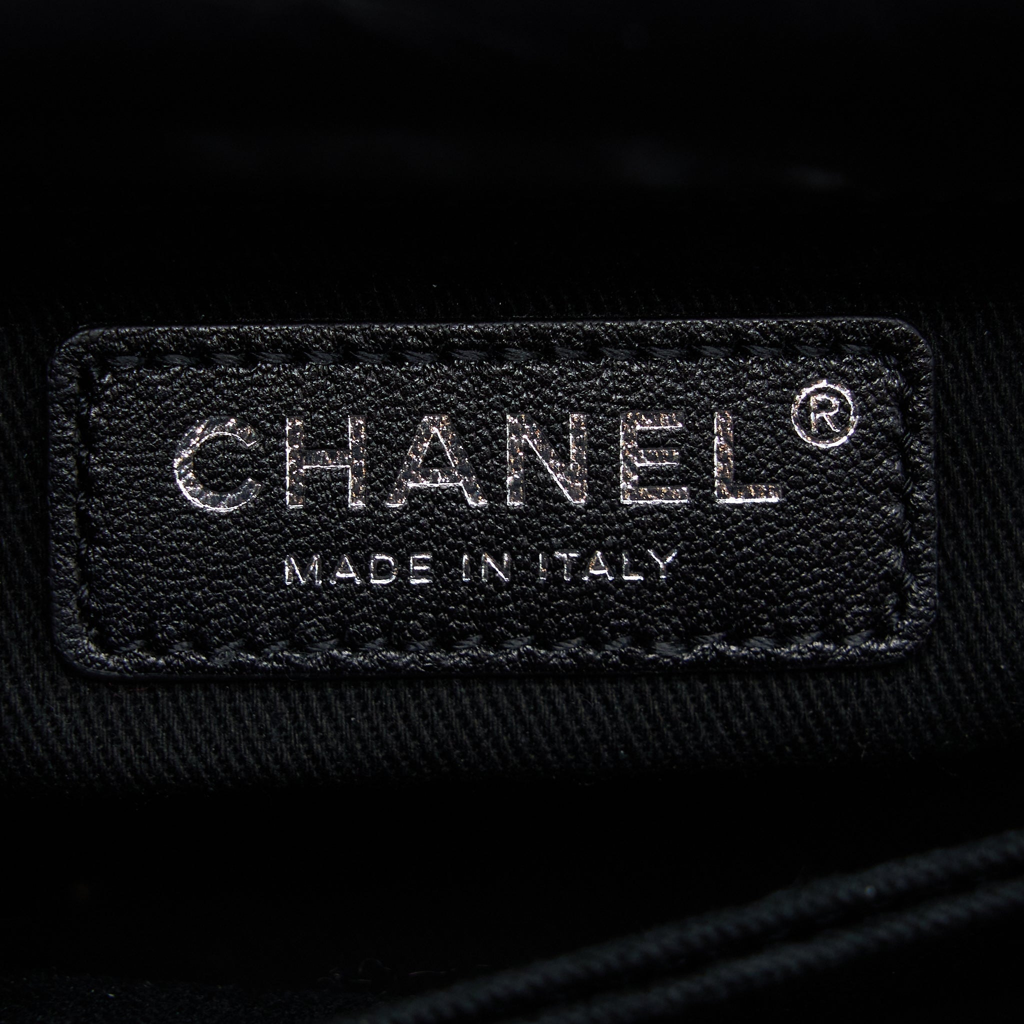 chanel-small-coco-handle-aged-calfskin-so-black-with-black-hardware-1