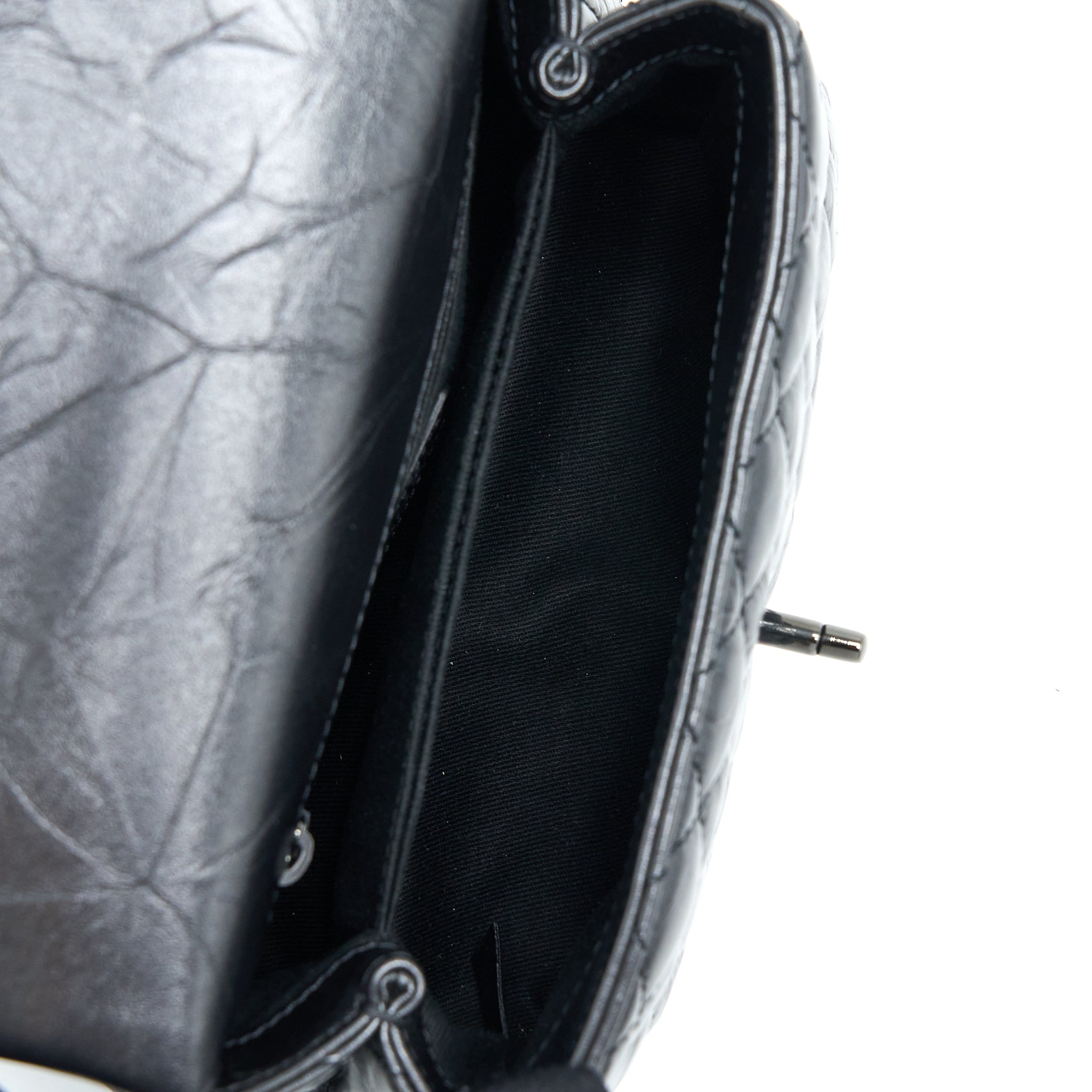 chanel-small-coco-handle-aged-calfskin-so-black-with-black-hardware-1