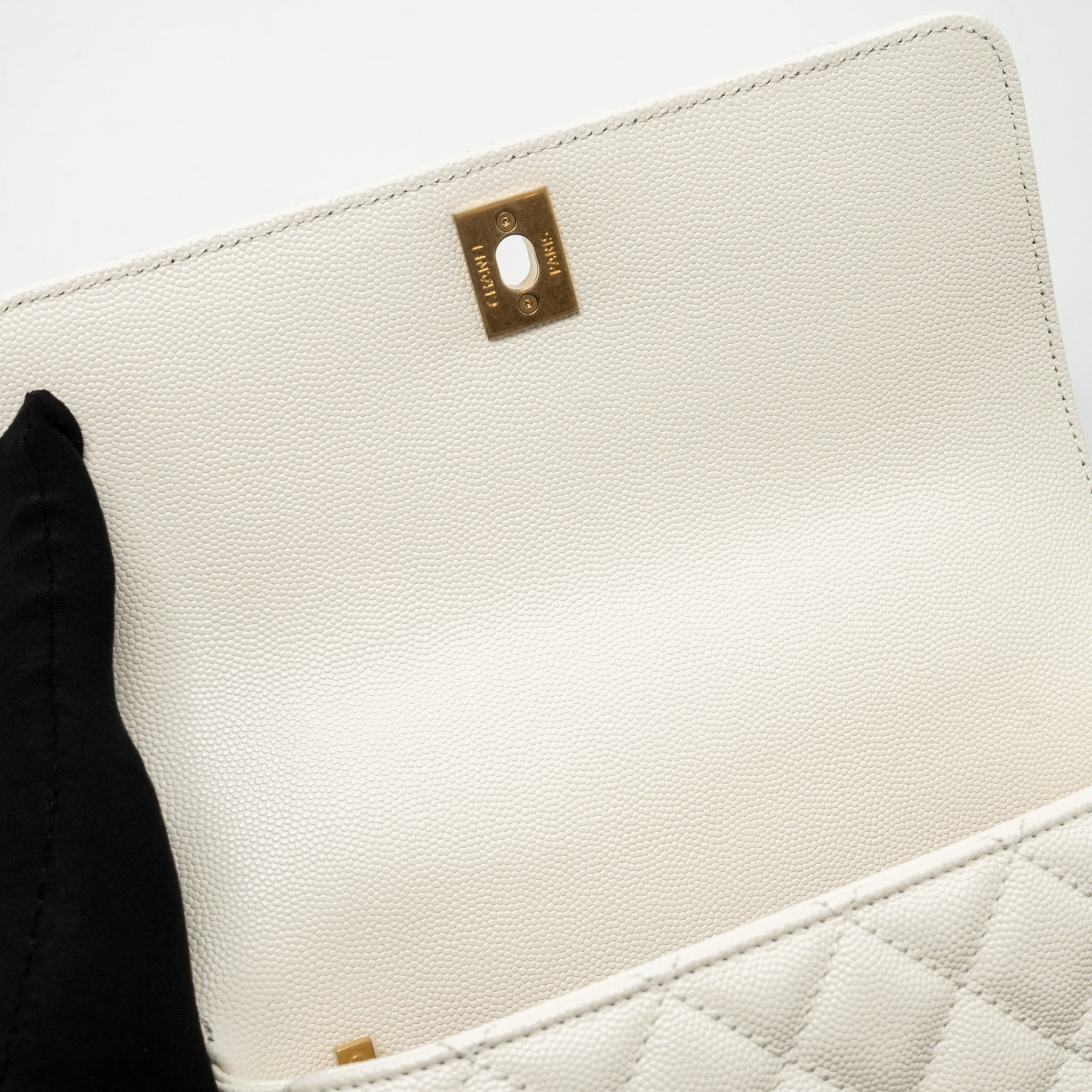 chanel-detailed-top-handle-small-coco-handle-caviar-white-ghw-microchip