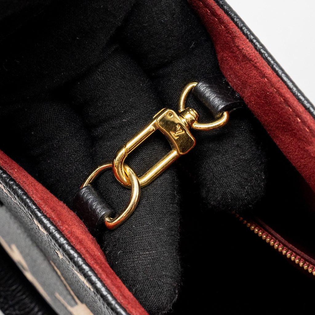 louis-vuitton-onthego-pm-bicolour-monogram-empreinte-leather-black-beige-ghw