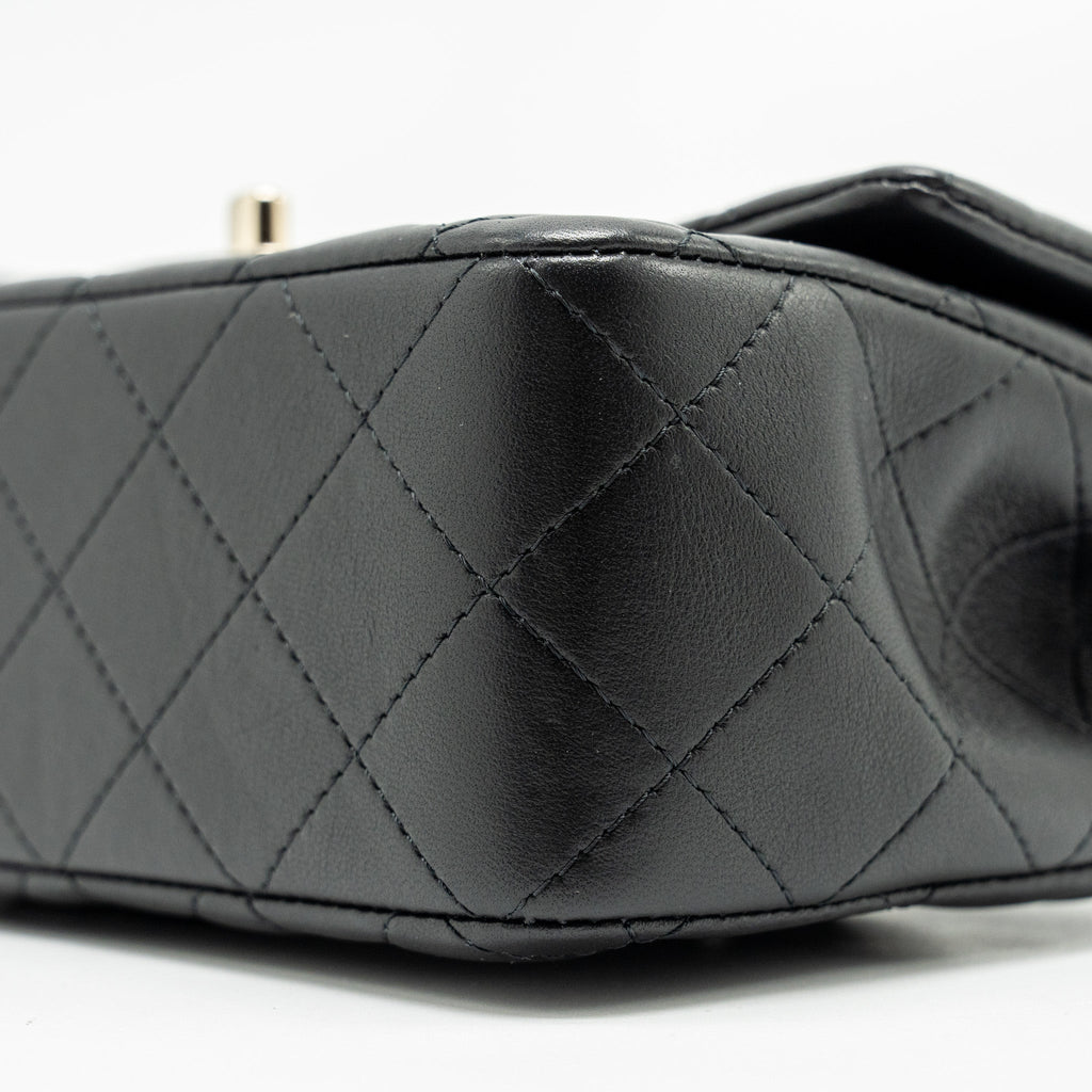 chanel-top-handle-mini-rectangular-flap-bag-lambskin-black-lghw