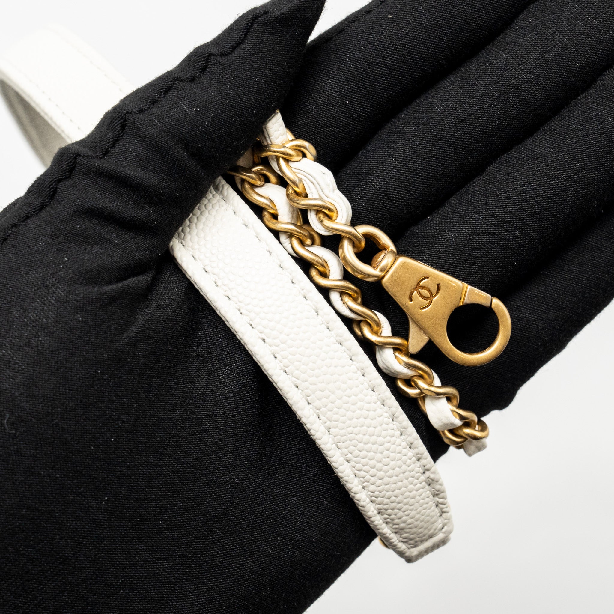 chanel-detailed-top-handle-small-coco-handle-caviar-white-ghw-microchip