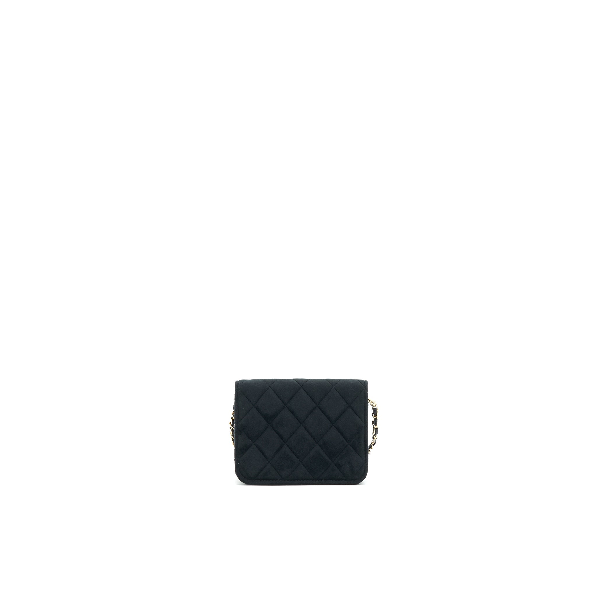 chanel-velvet-pearl-crush-mini-belt-bag-black-with-lghw