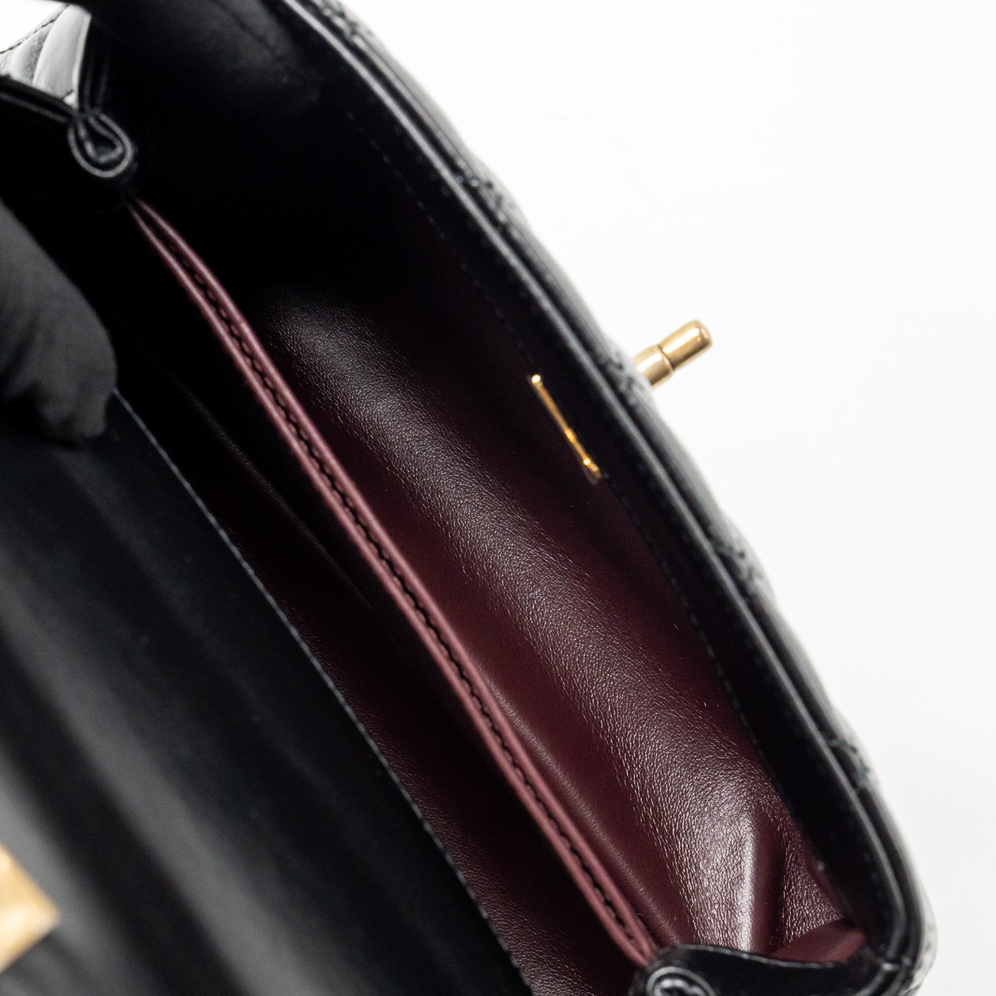 chanel-detailed-metal-handle-small-coco-handle-flap-bag-calfskin-black-ghw-microchip