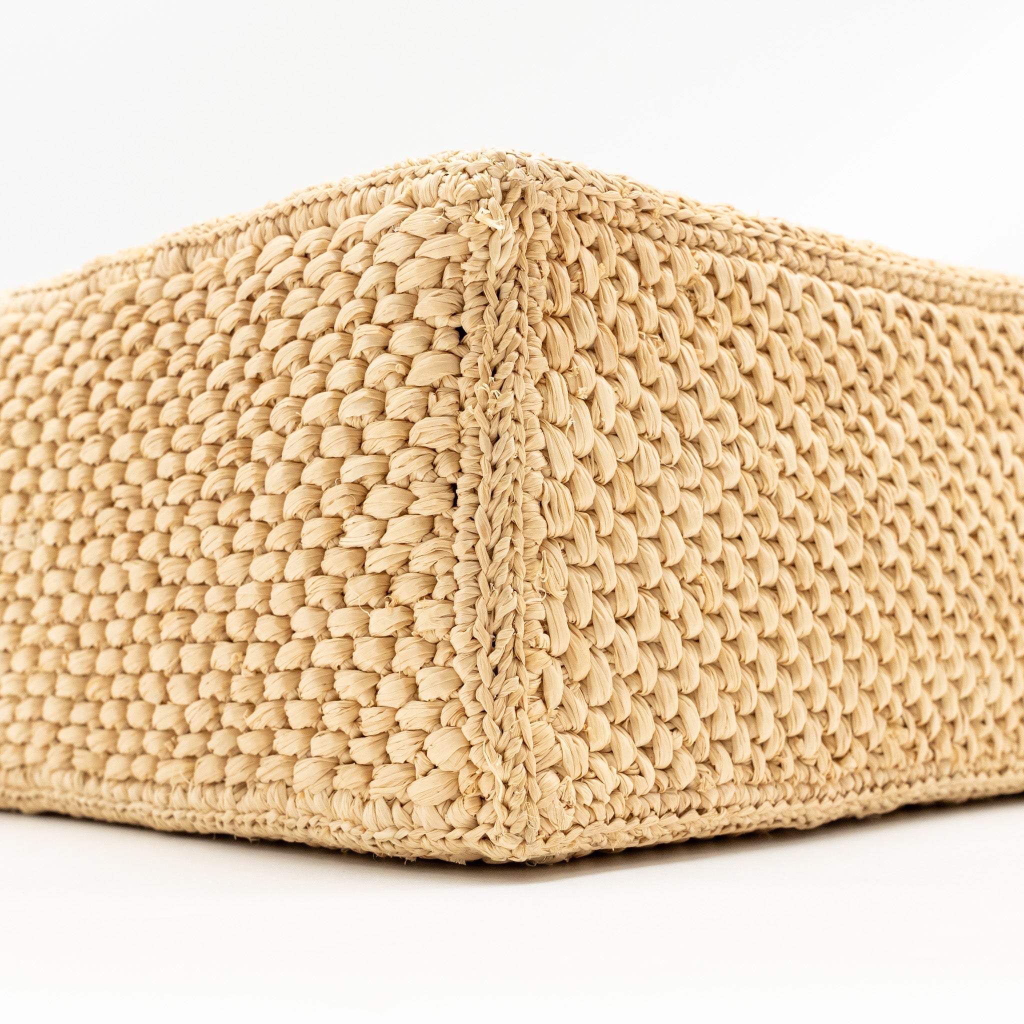 loewe-small-font-tote-bag-raffia-calfskin-natural-ghw