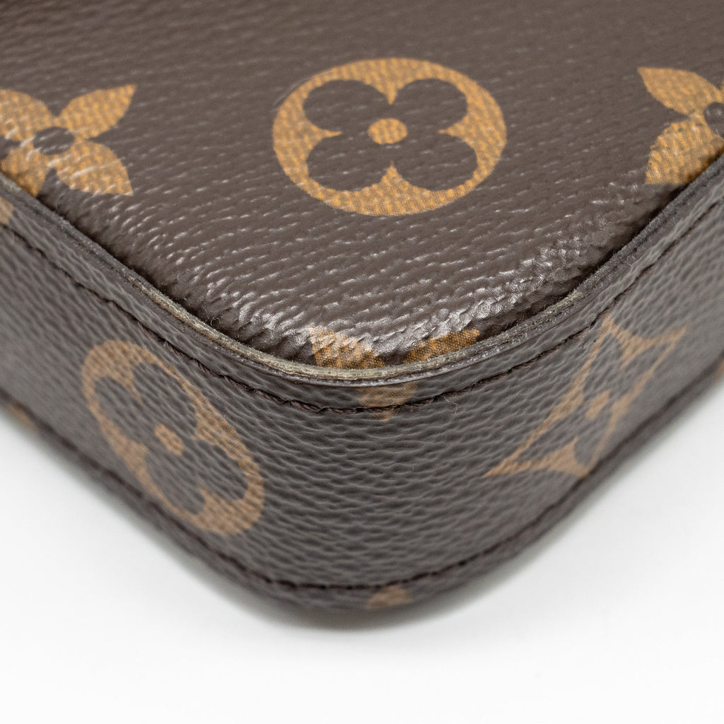louis-vuitton-felicie-pochette-monogram-canvas-ghw-16