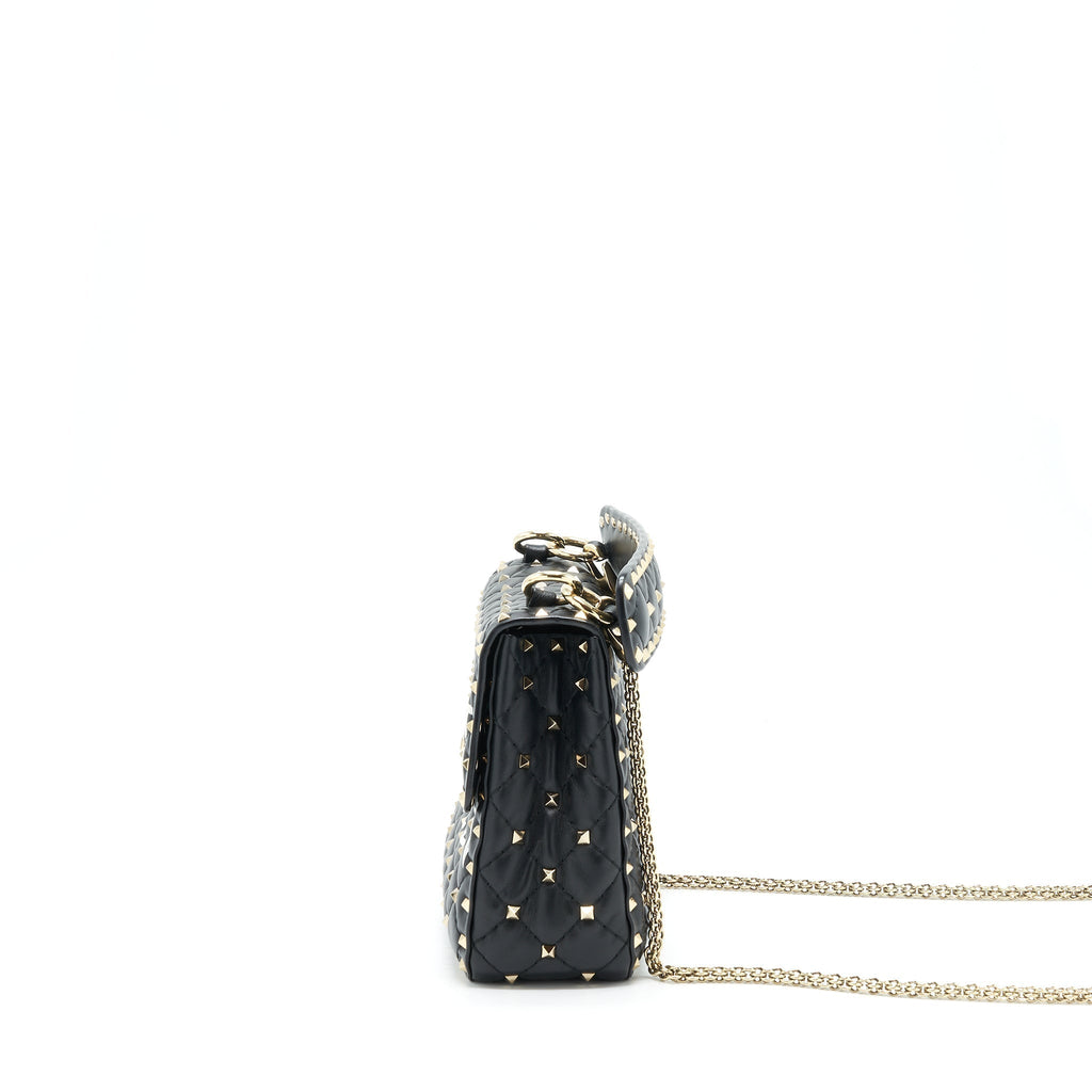 valentino-garavani-medium-rockstud-spike-shoulder-black-letter-print-lghw