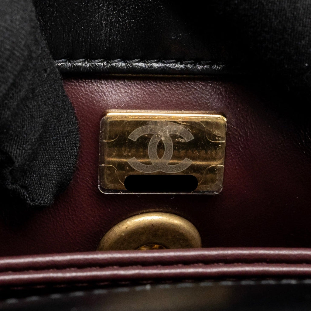 chanel-detailed-metal-handle-small-coco-handle-flap-bag-calfskin-black-ghw-microchip