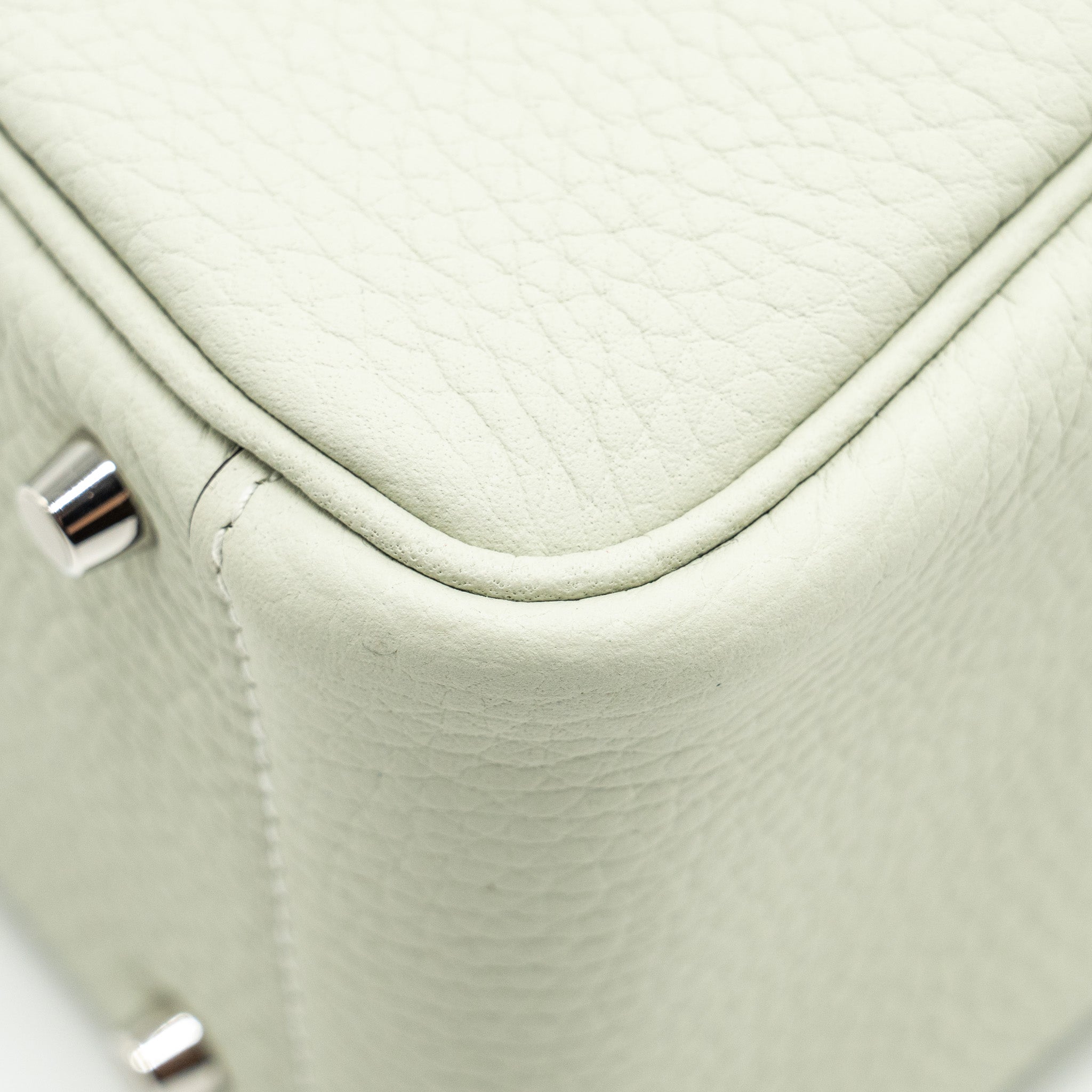 hermes-mini-lindy-clemence-gris-neve-shw-stamp-b-copy