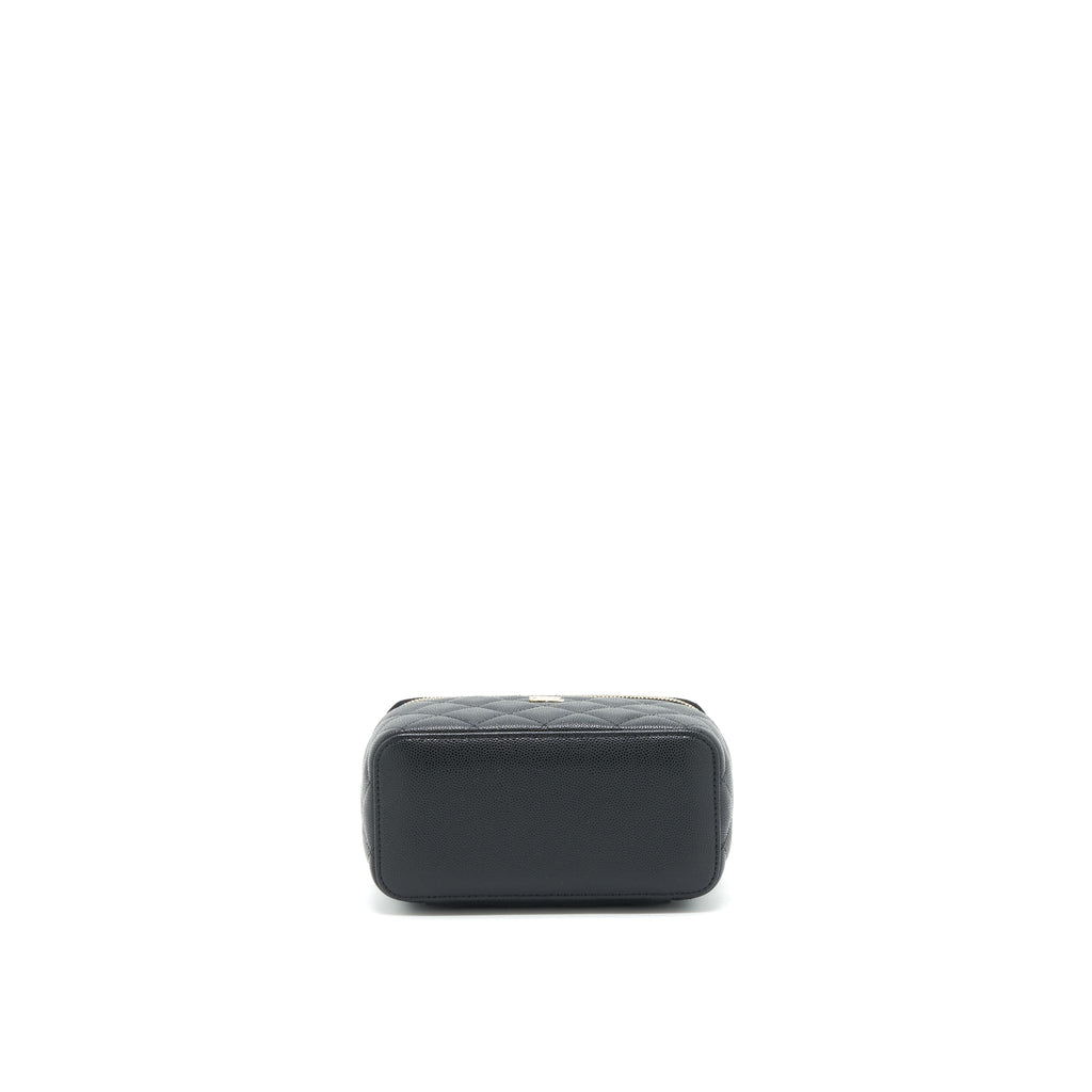 chanel-caviar-long-vanity-case-with-chain-caviar-black-lghw