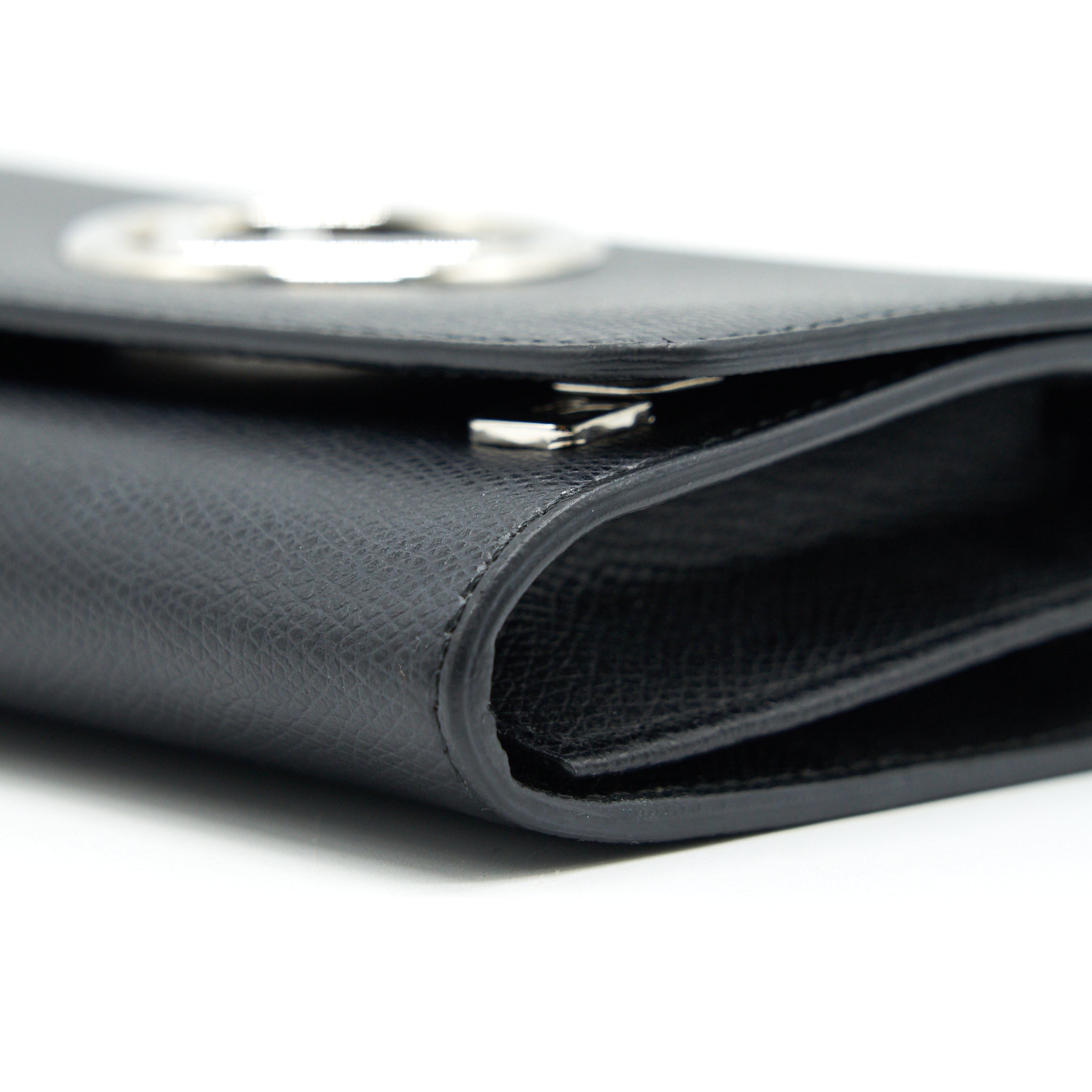 fendi-wallet-on-chain-black-shw