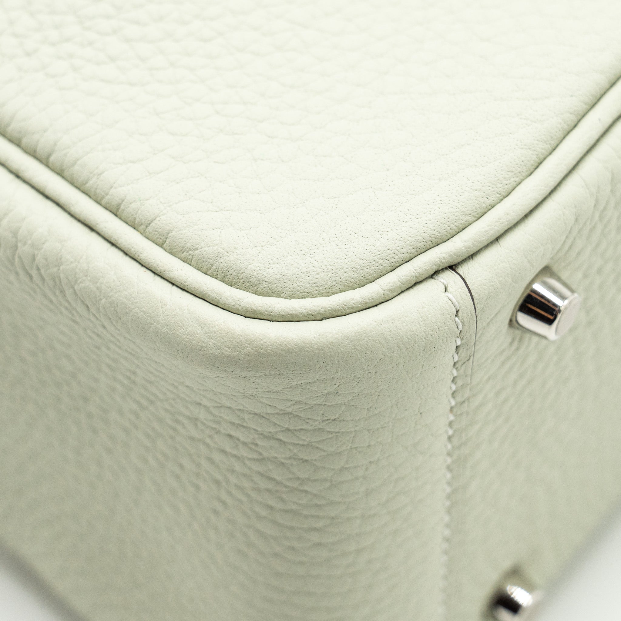 hermes-mini-lindy-clemence-gris-neve-shw-stamp-b-copy