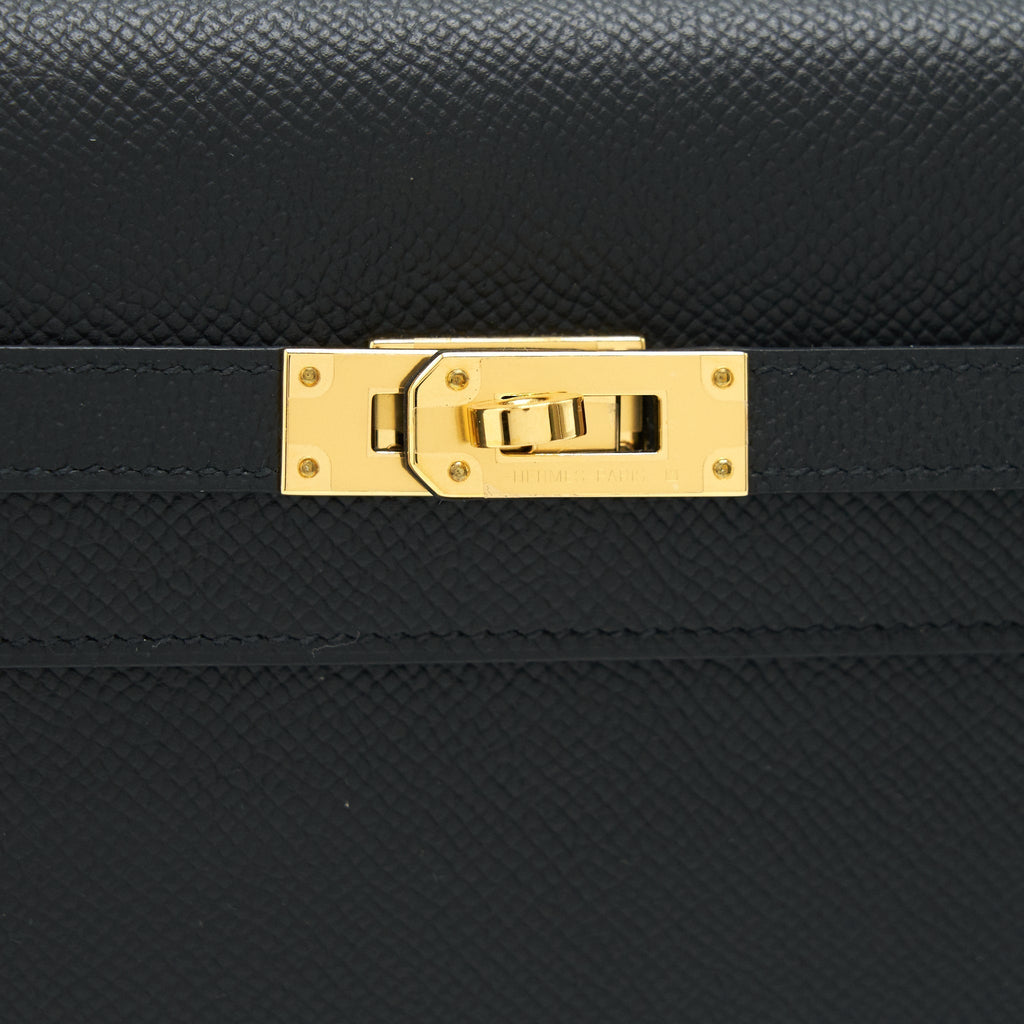 hermes-kelly-to-go-black-ghw-stamp-z